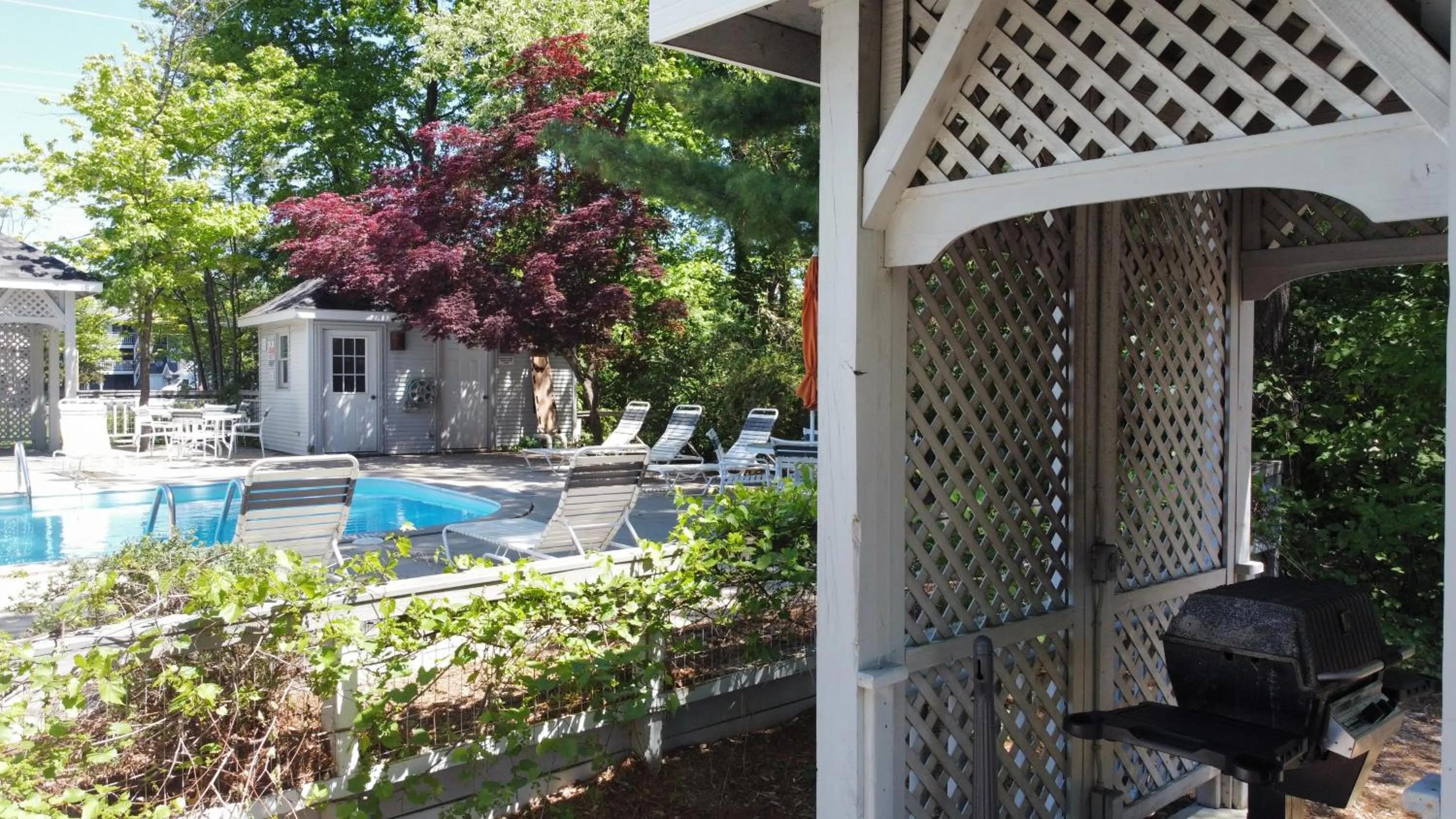 Patio in Traverse Bay Inn