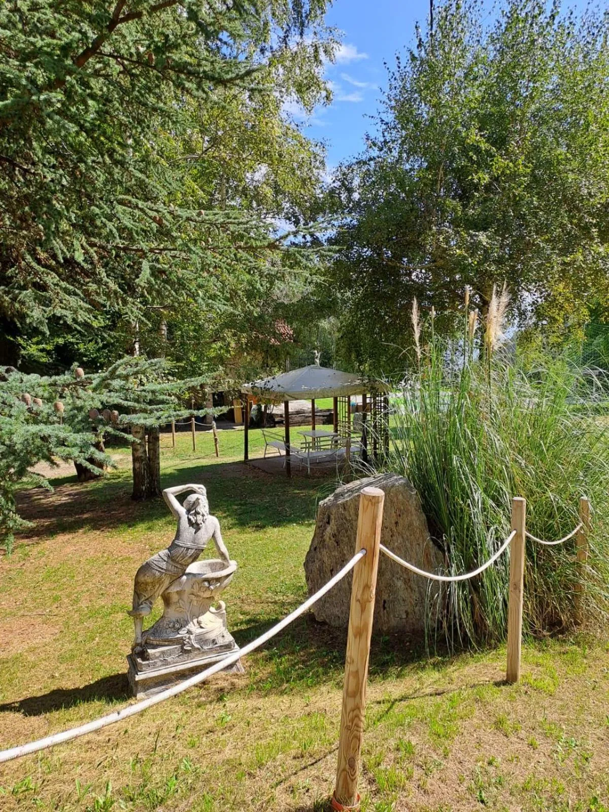 Garden in Hotel Mirabeau