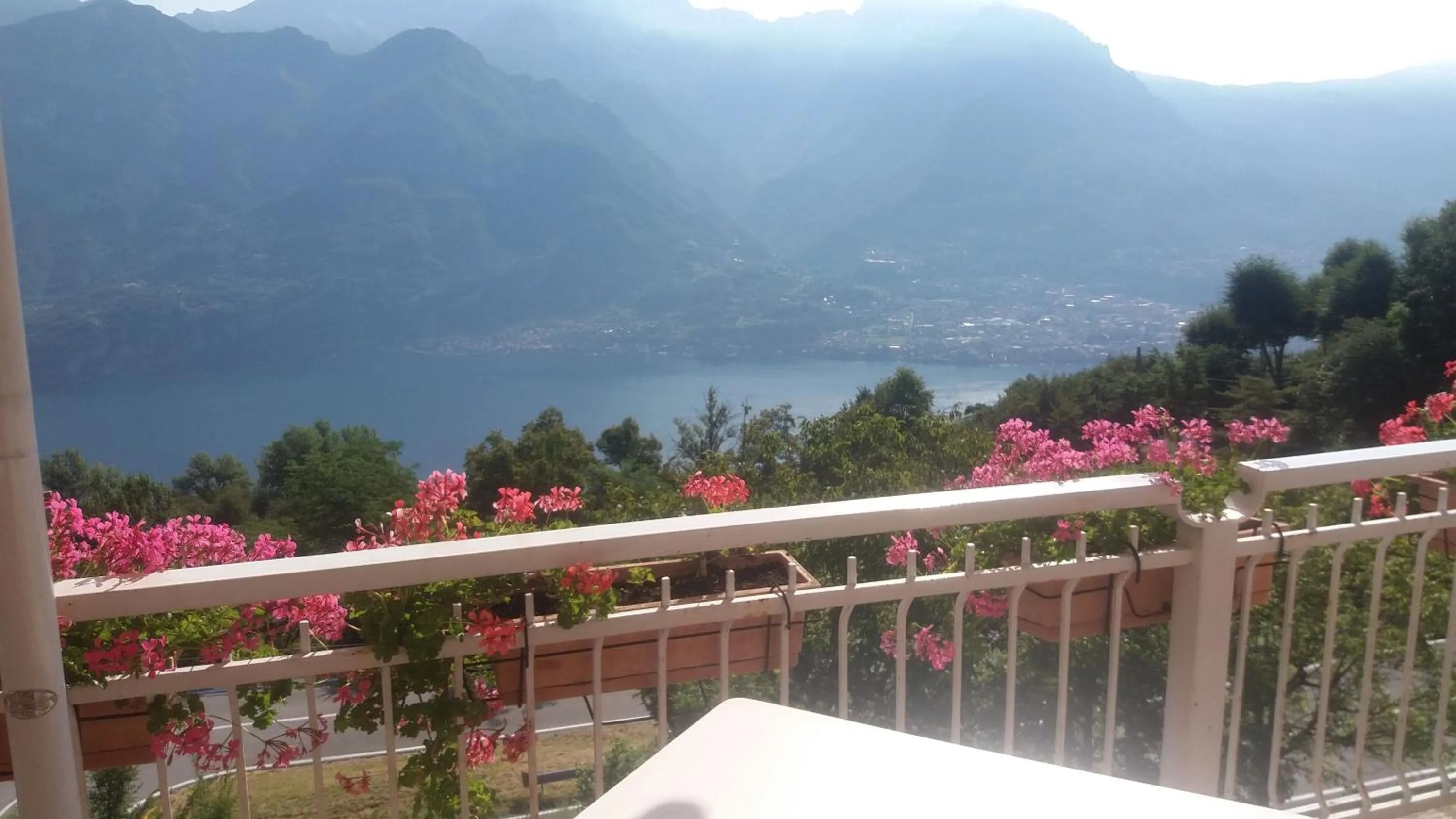 Property building in Hotel Mirabeau