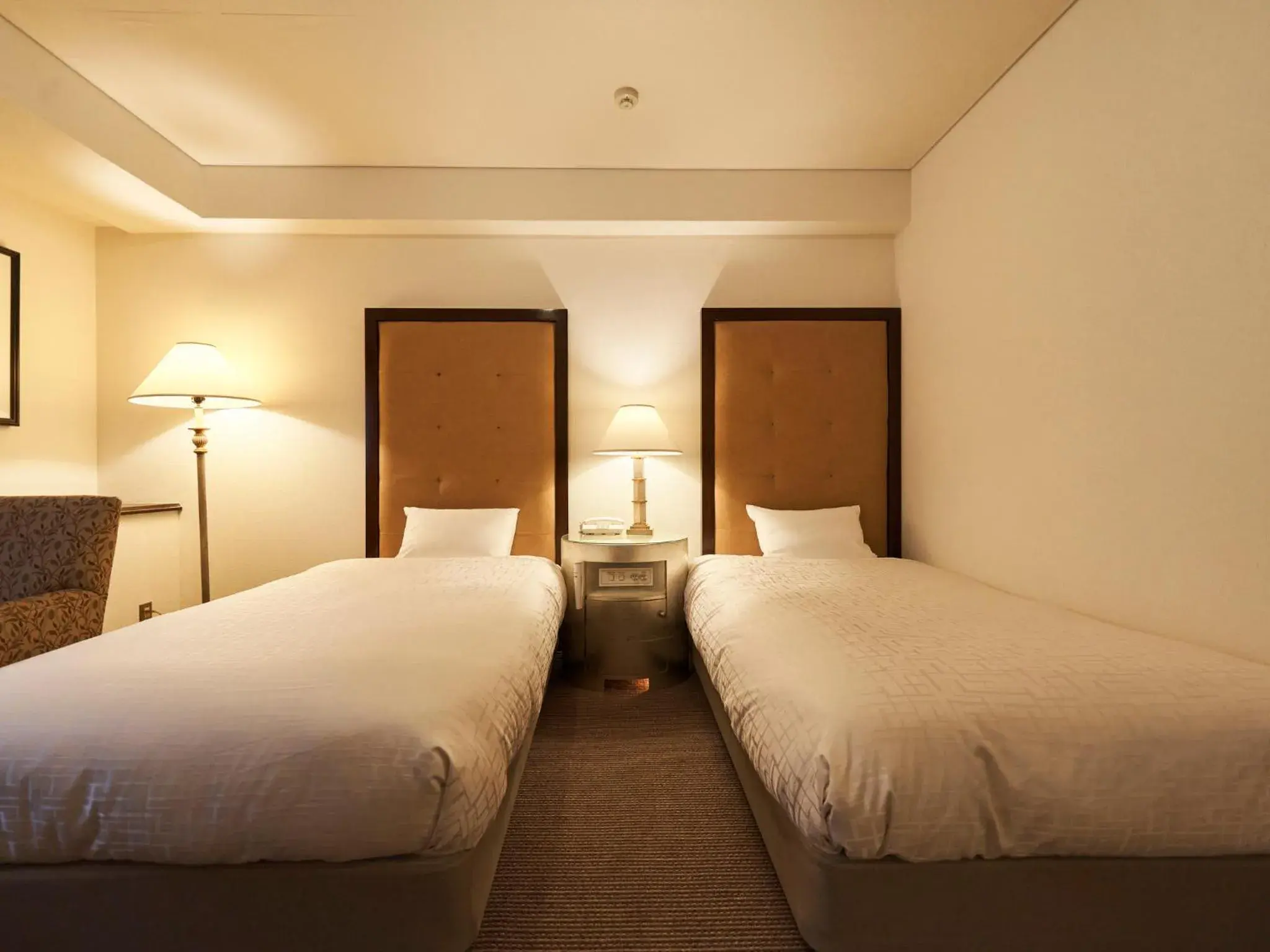 Superior Twin Room - single occupancy - Non-Smoking in Princess Garden Hotel Superior Twin Room - single occupancy - Non-Smoking in Princess Garden Hotel