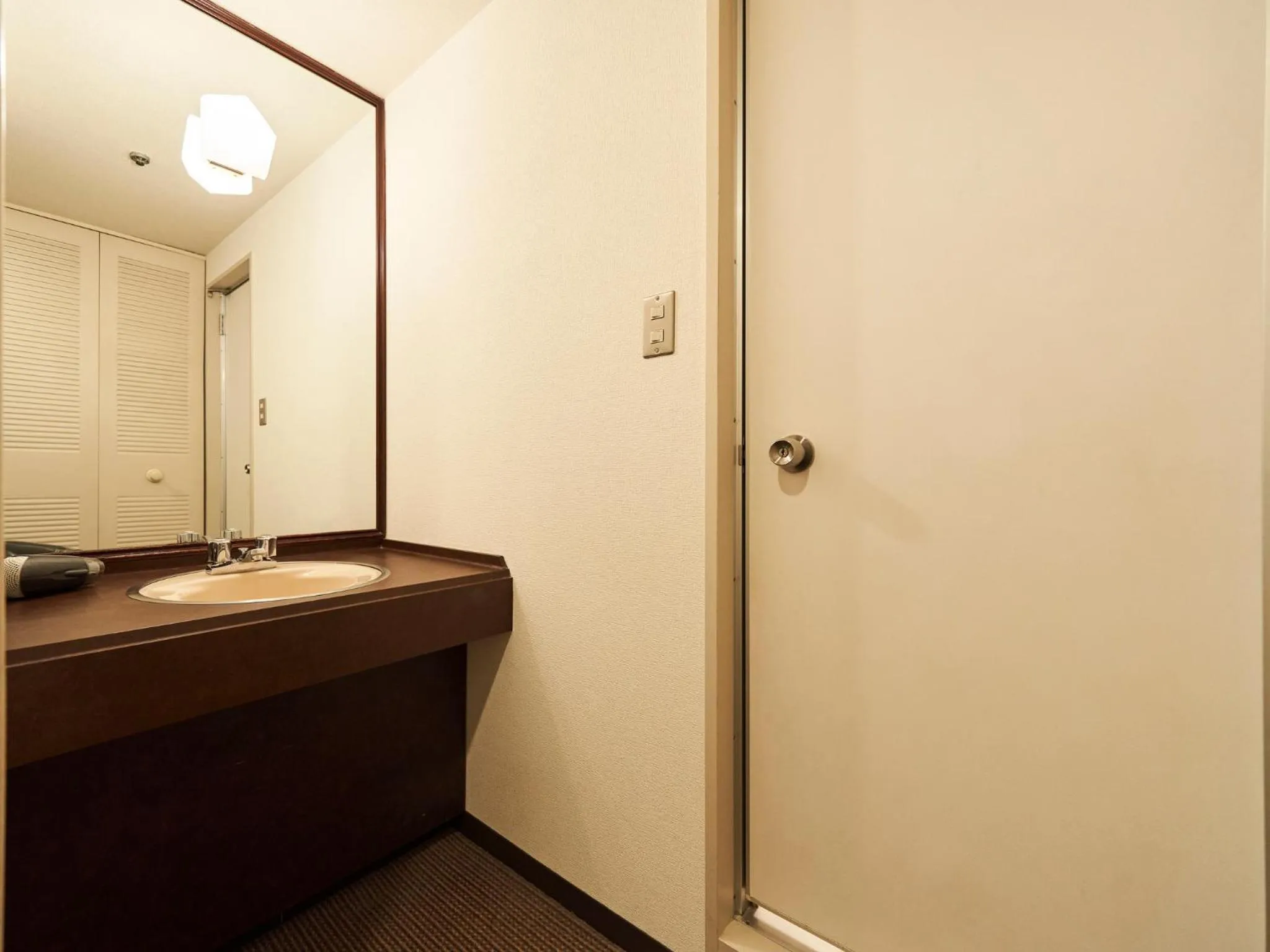 Bathroom in Princess Garden Hotel