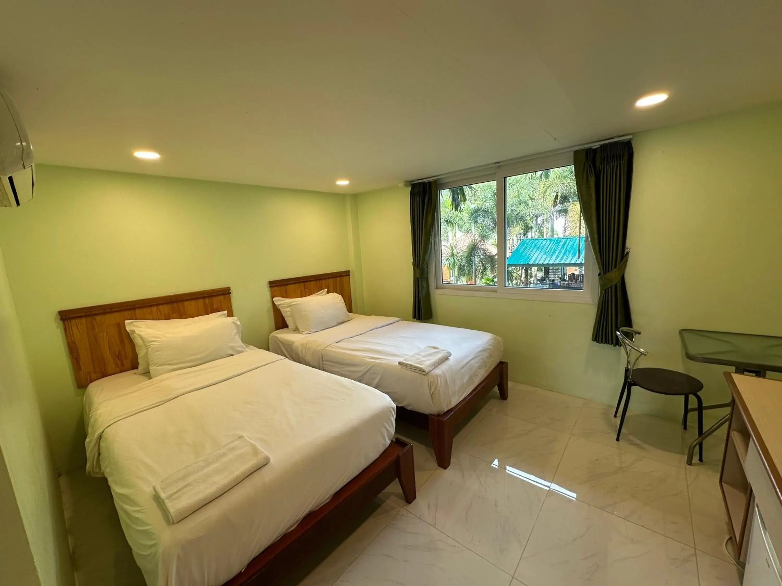 Standard Double Room in Sea-Sun Bungalow & Resort Standard Double Room in Sea-Sun Bungalow & Resort