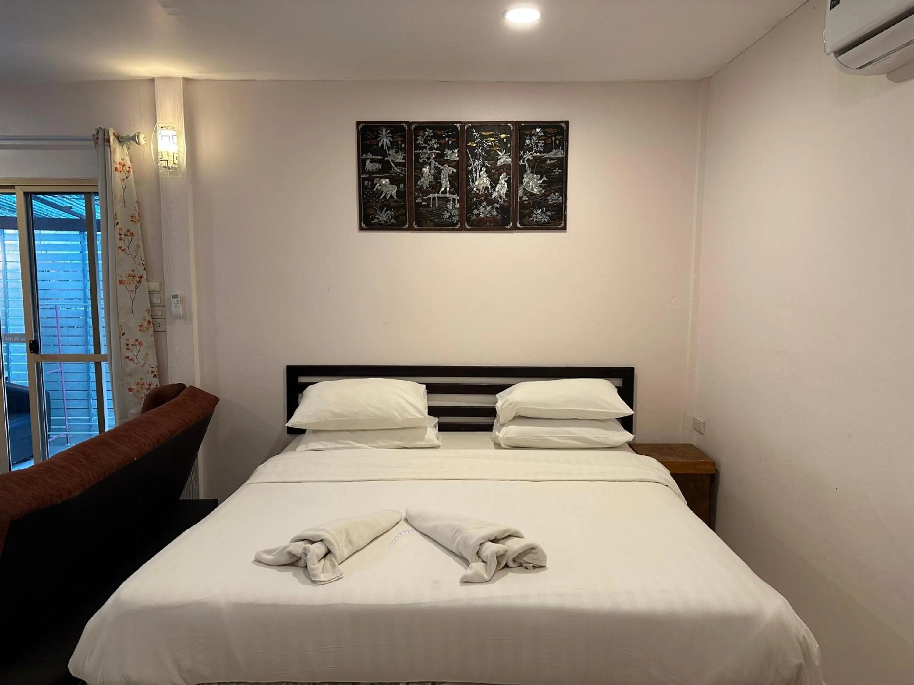 Bedroom, Bed in Sea-Sun Bungalow & Resort