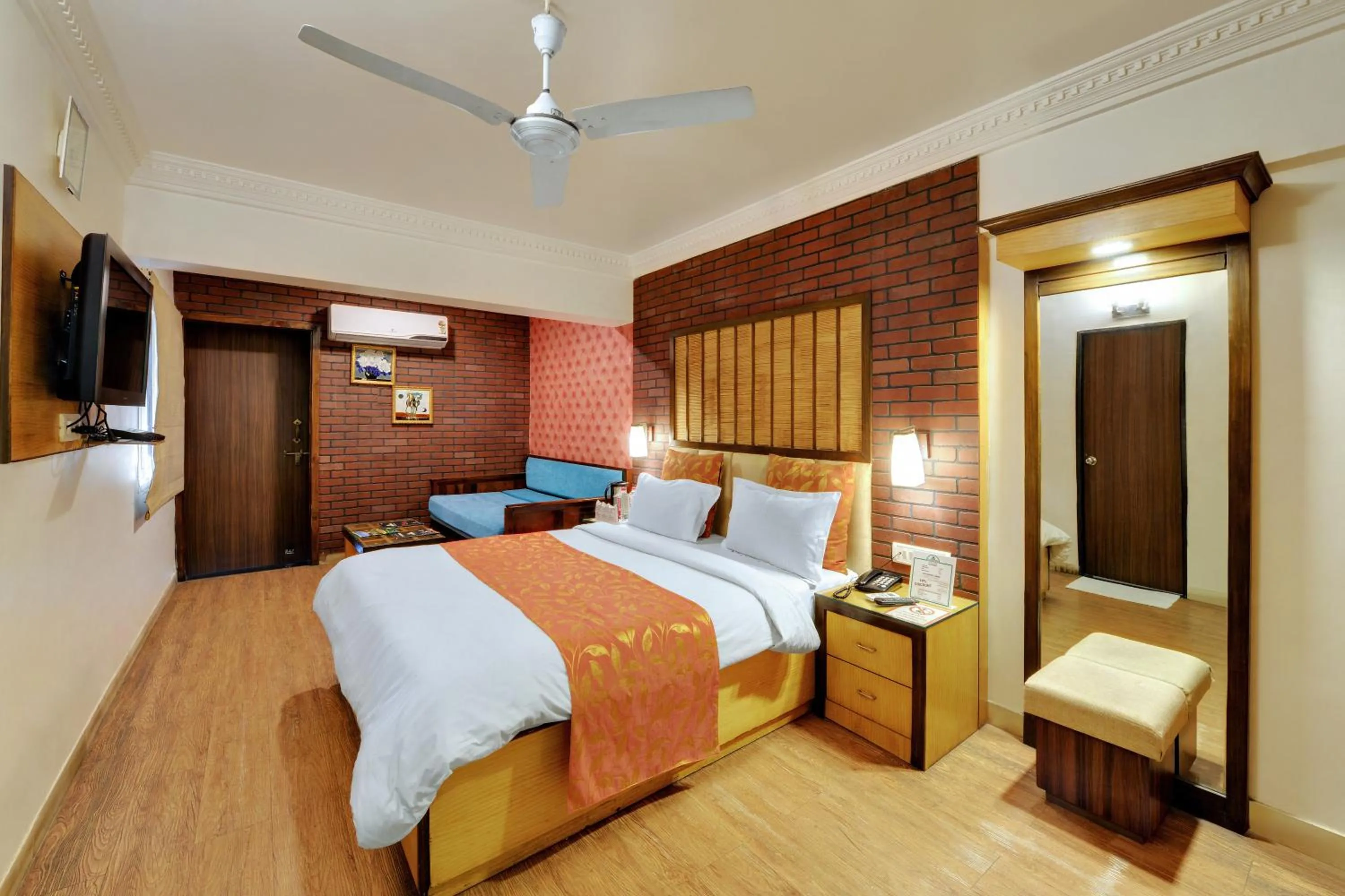 Bedroom, Bed in Chacha Inn The Garden Retreat