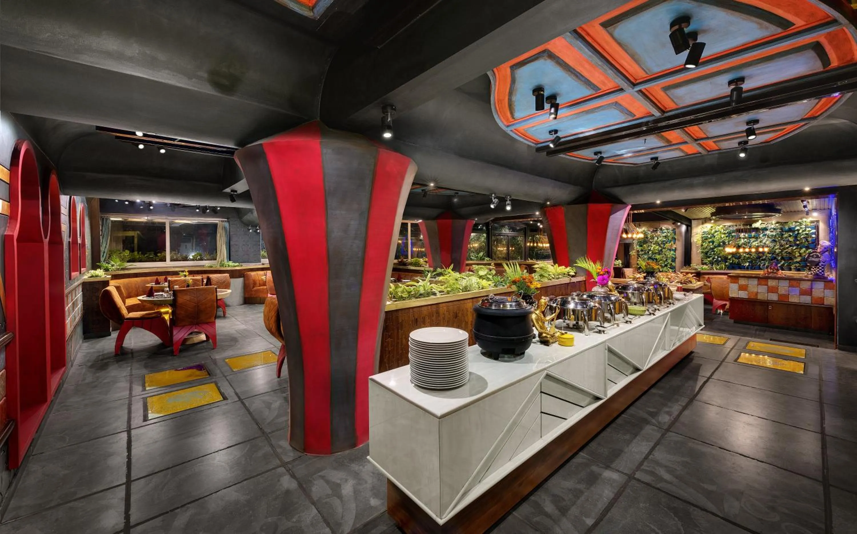 Buffet breakfast in Chacha Inn The Garden Retreat