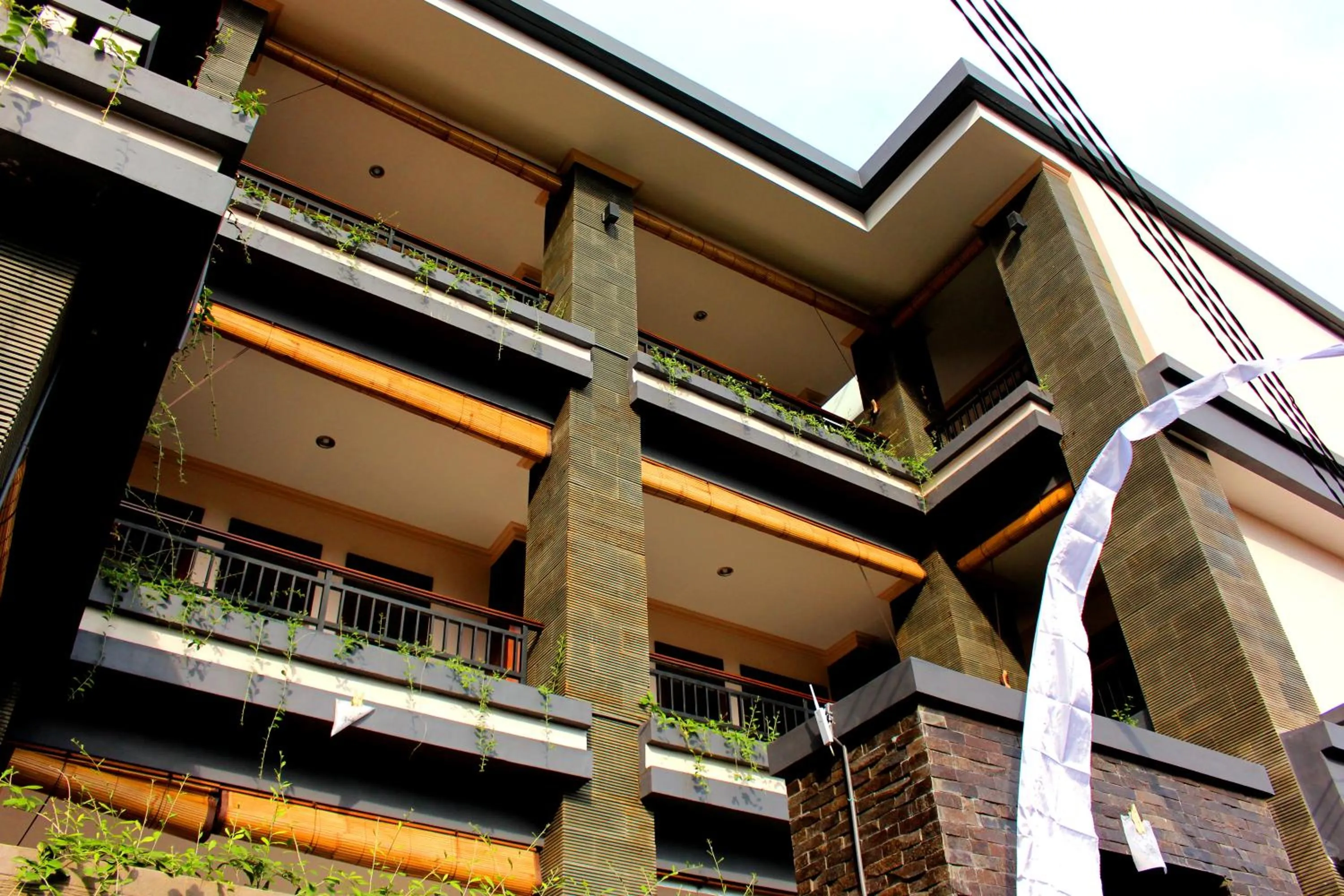 Property building in Pondok 3 Mertha