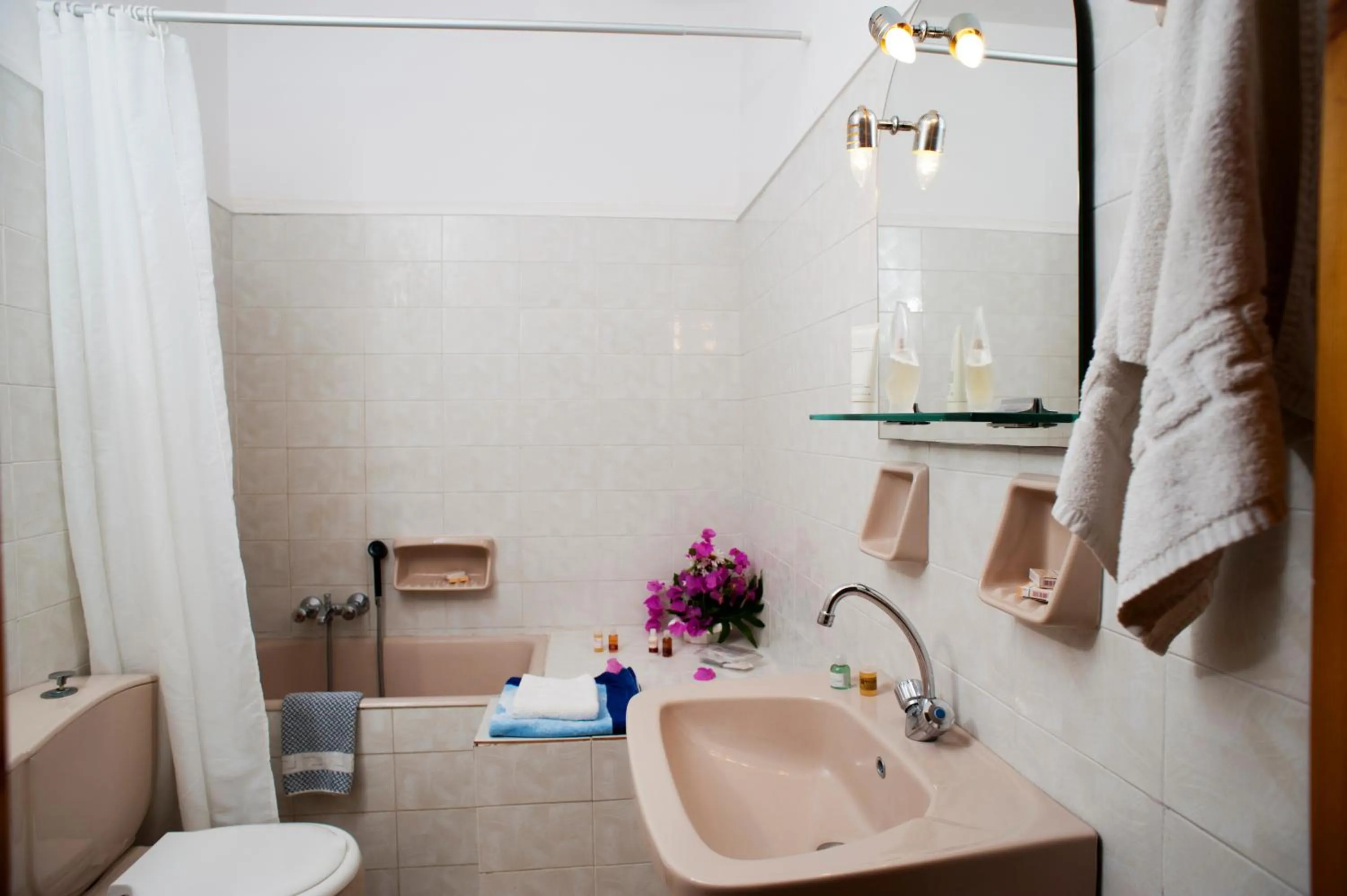Bathroom in Villa Alexander