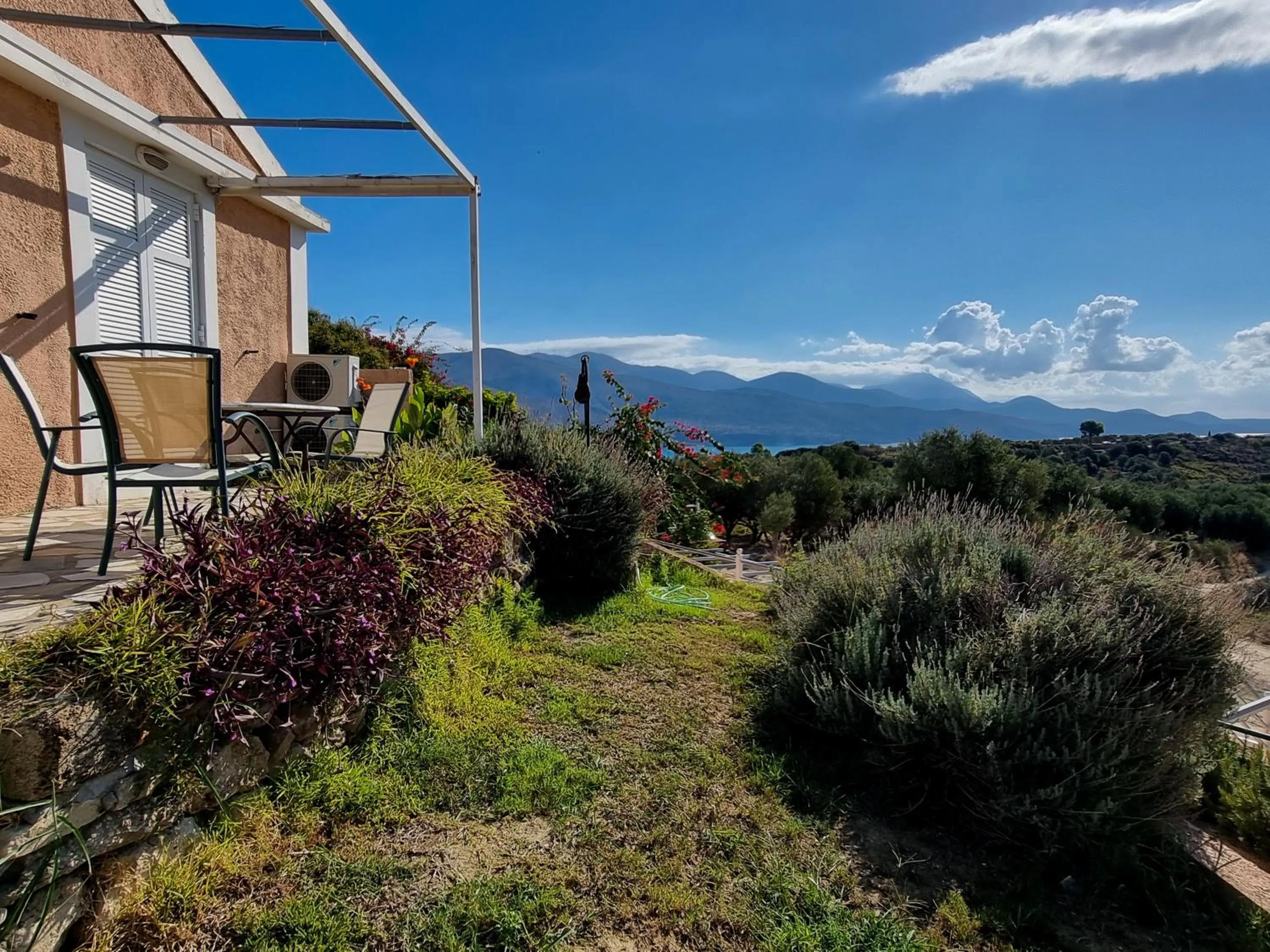 Property building in Forestata Village