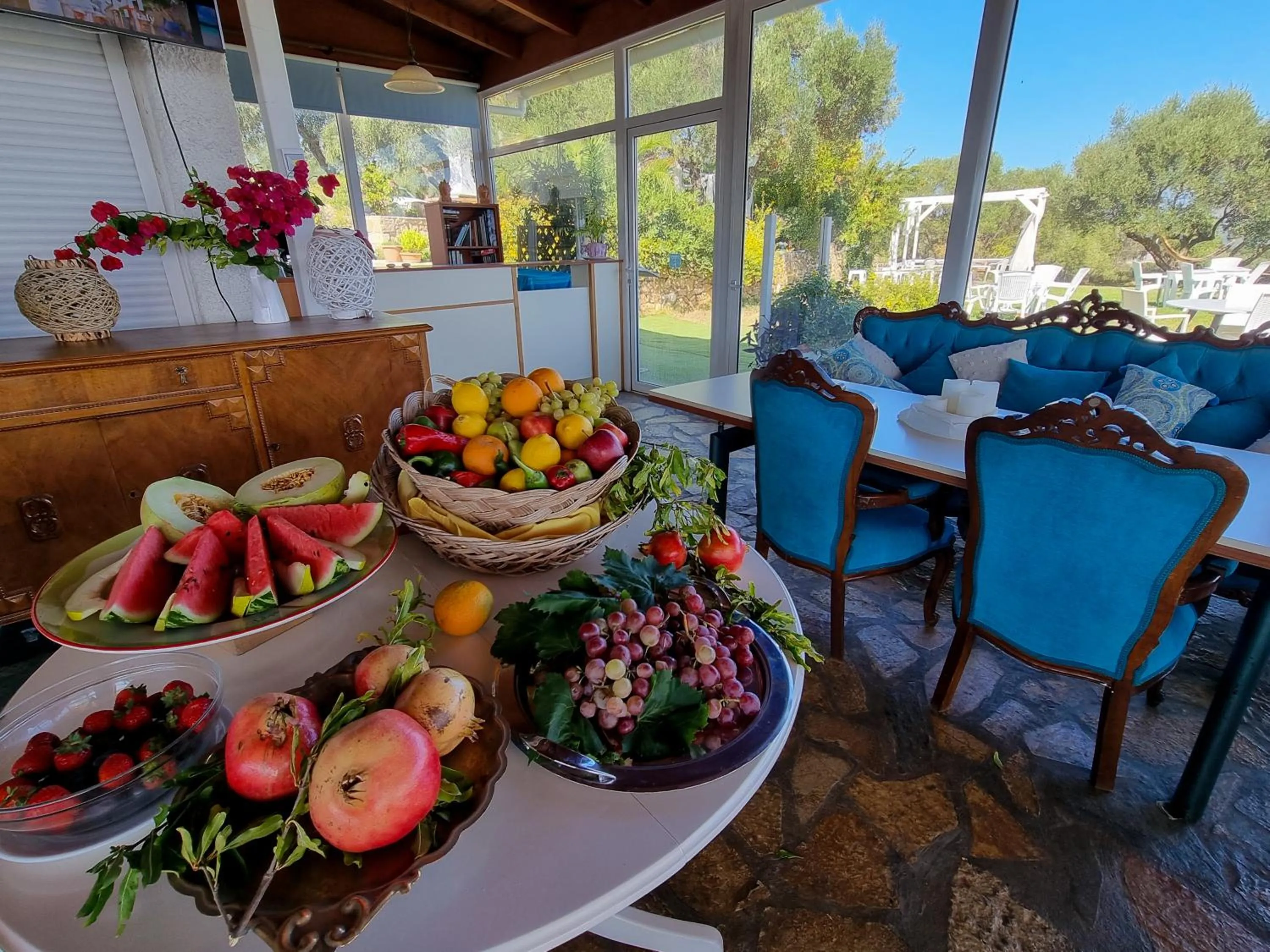 Restaurant/places to eat in Forestata Village