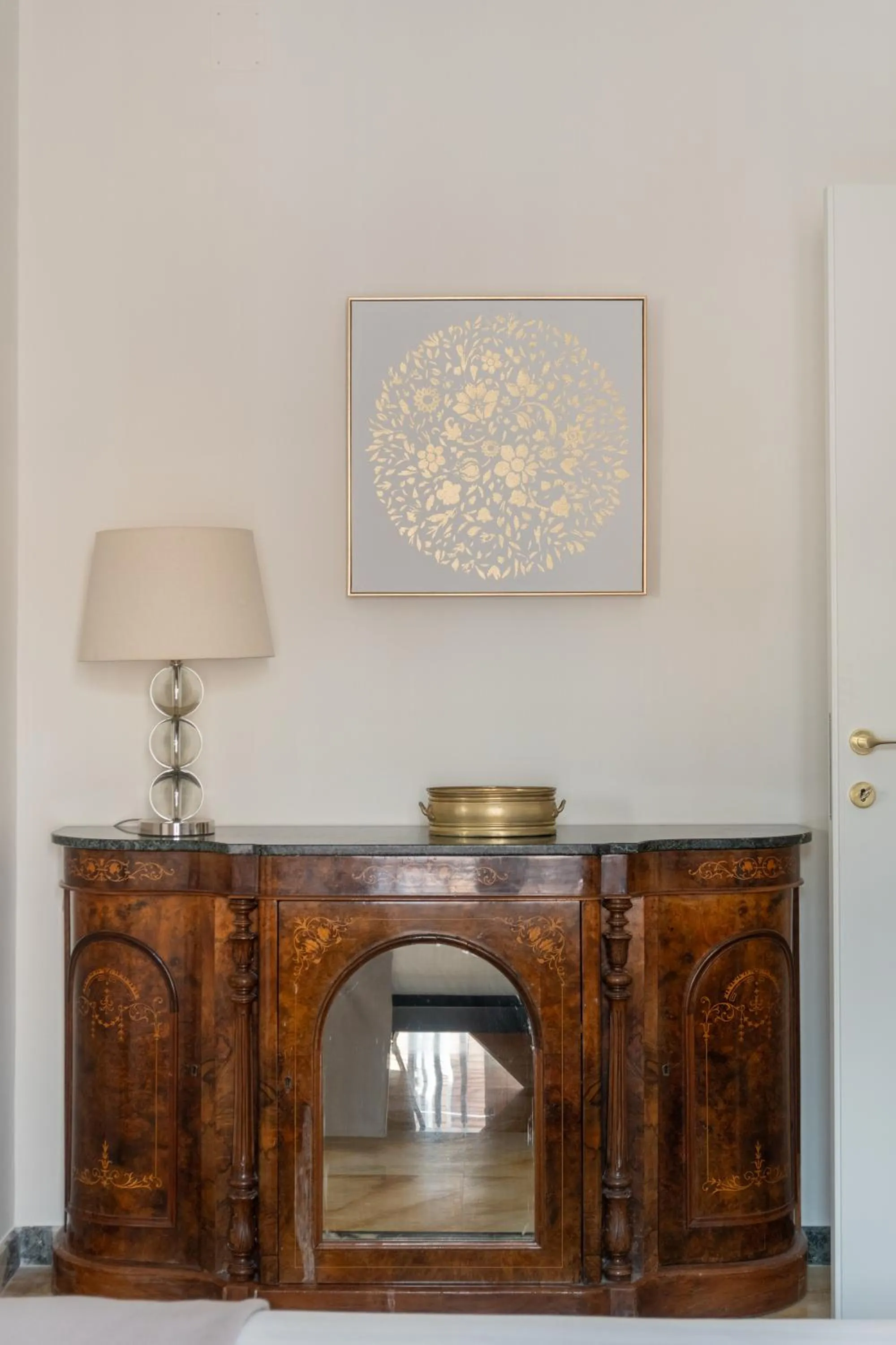 Bedroom in Starhost - GOLDEN SUITE