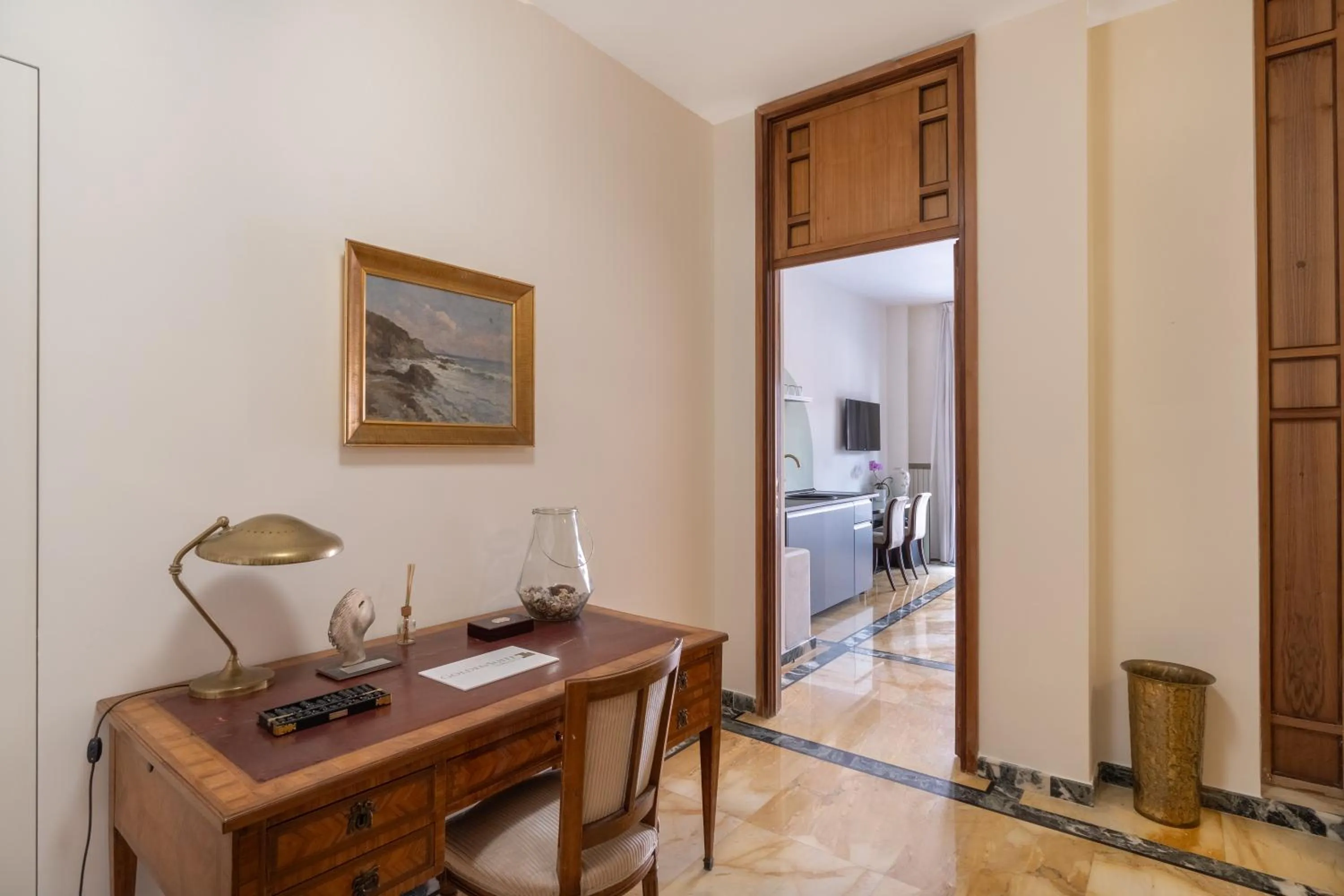 Facade/entrance in Starhost - GOLDEN SUITE