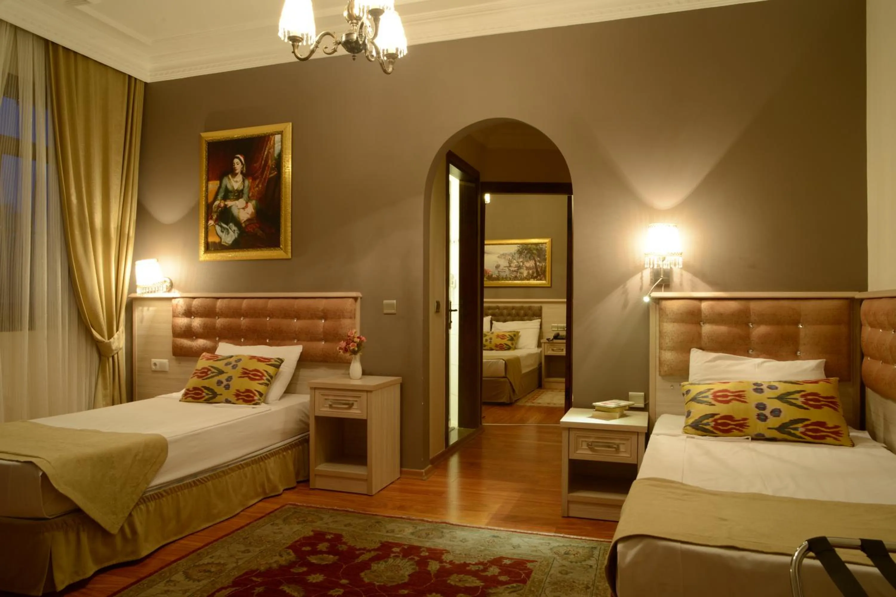 Bedroom, Bed in Tashkonak Studio Suites