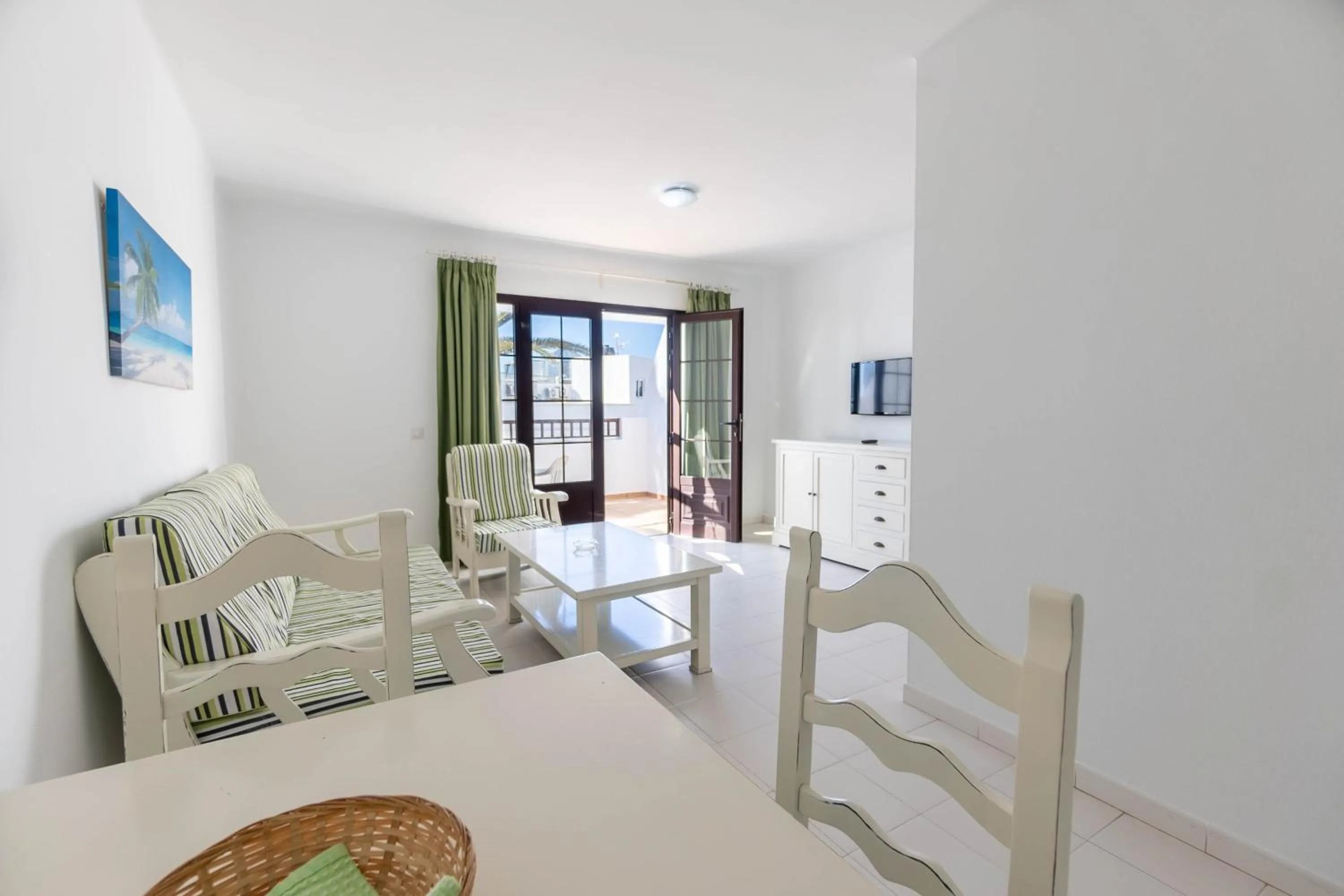 Dining area in Apartamentos Flamingo