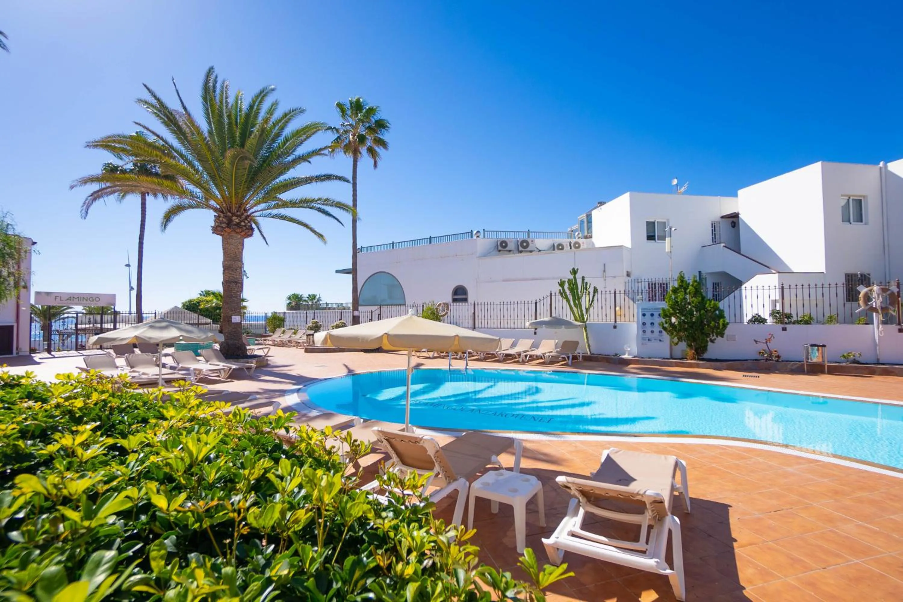 Property building in Apartamentos Flamingo