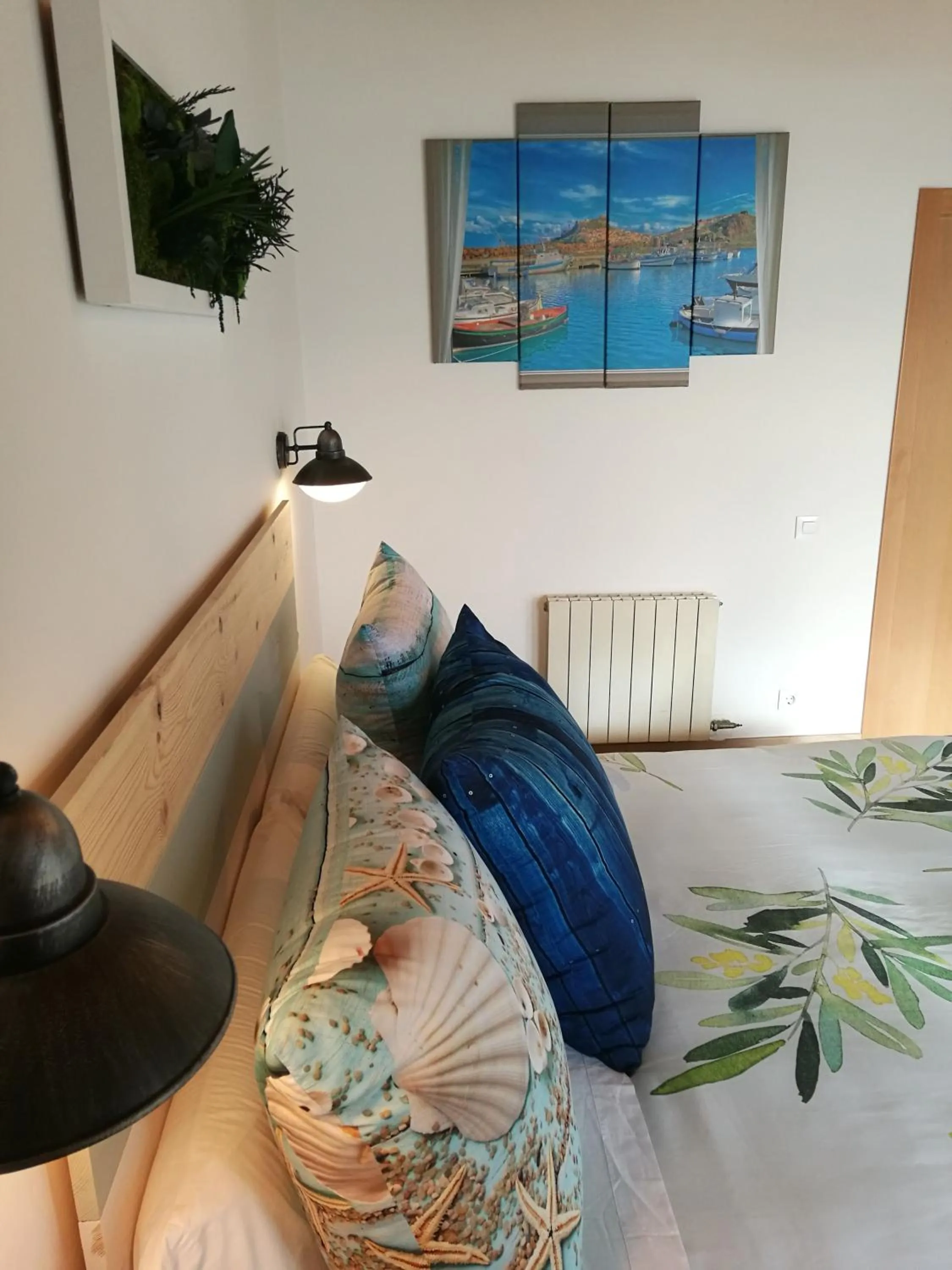 Bedroom in Vila De Premiá