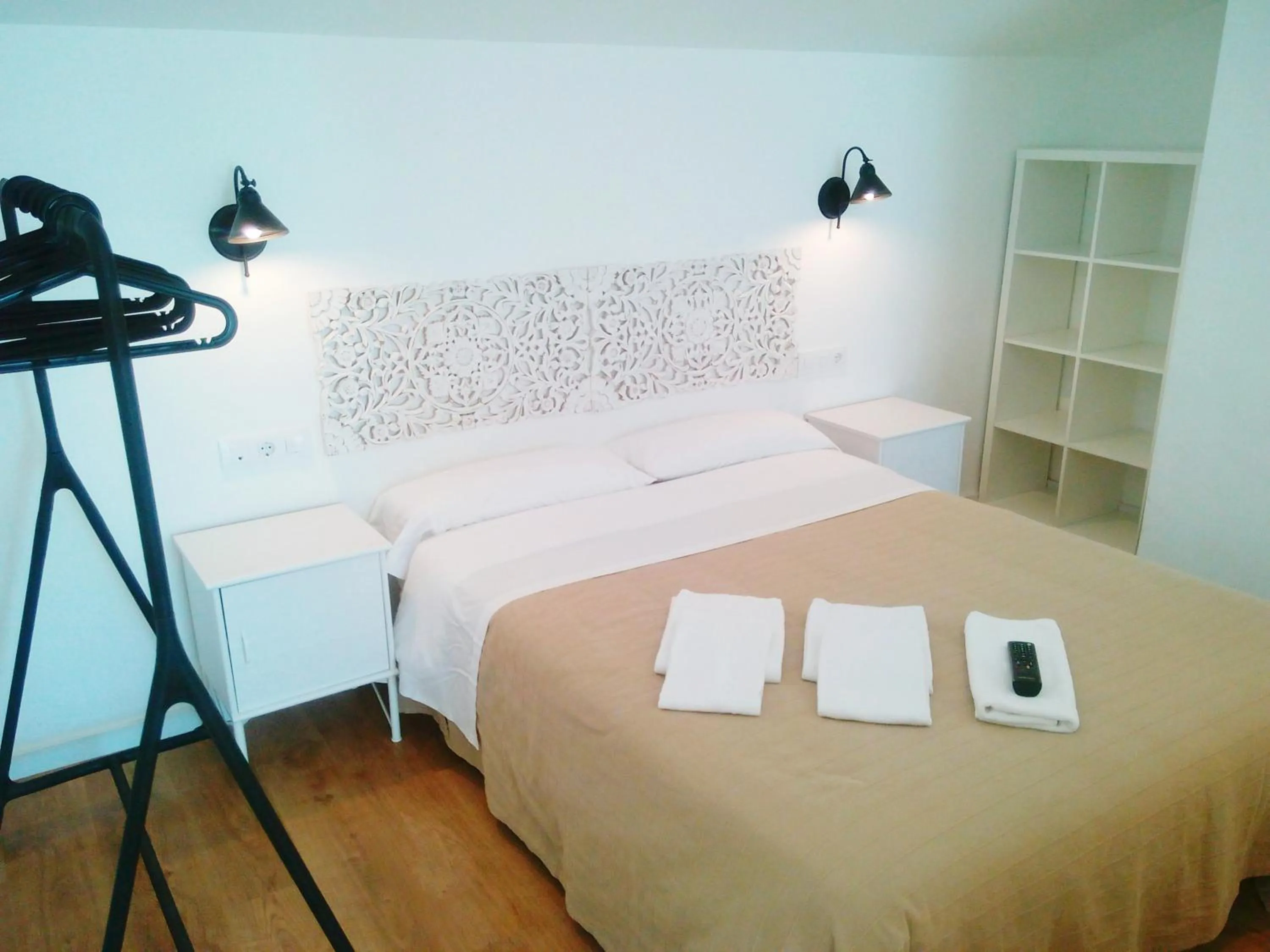 Bed in Vila De Premiá