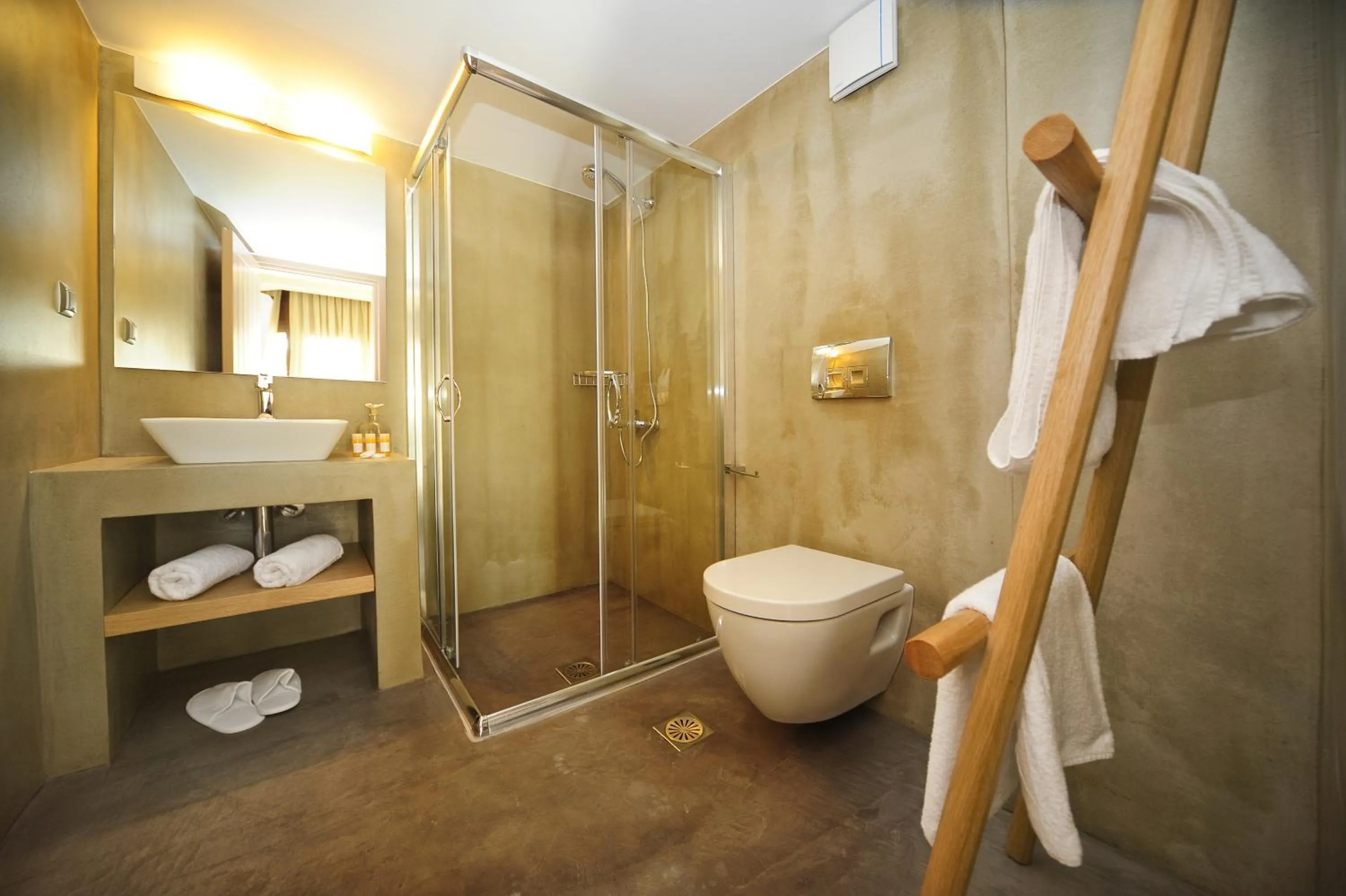 Shower in Pepi Boutique Hotel (Adults Only)