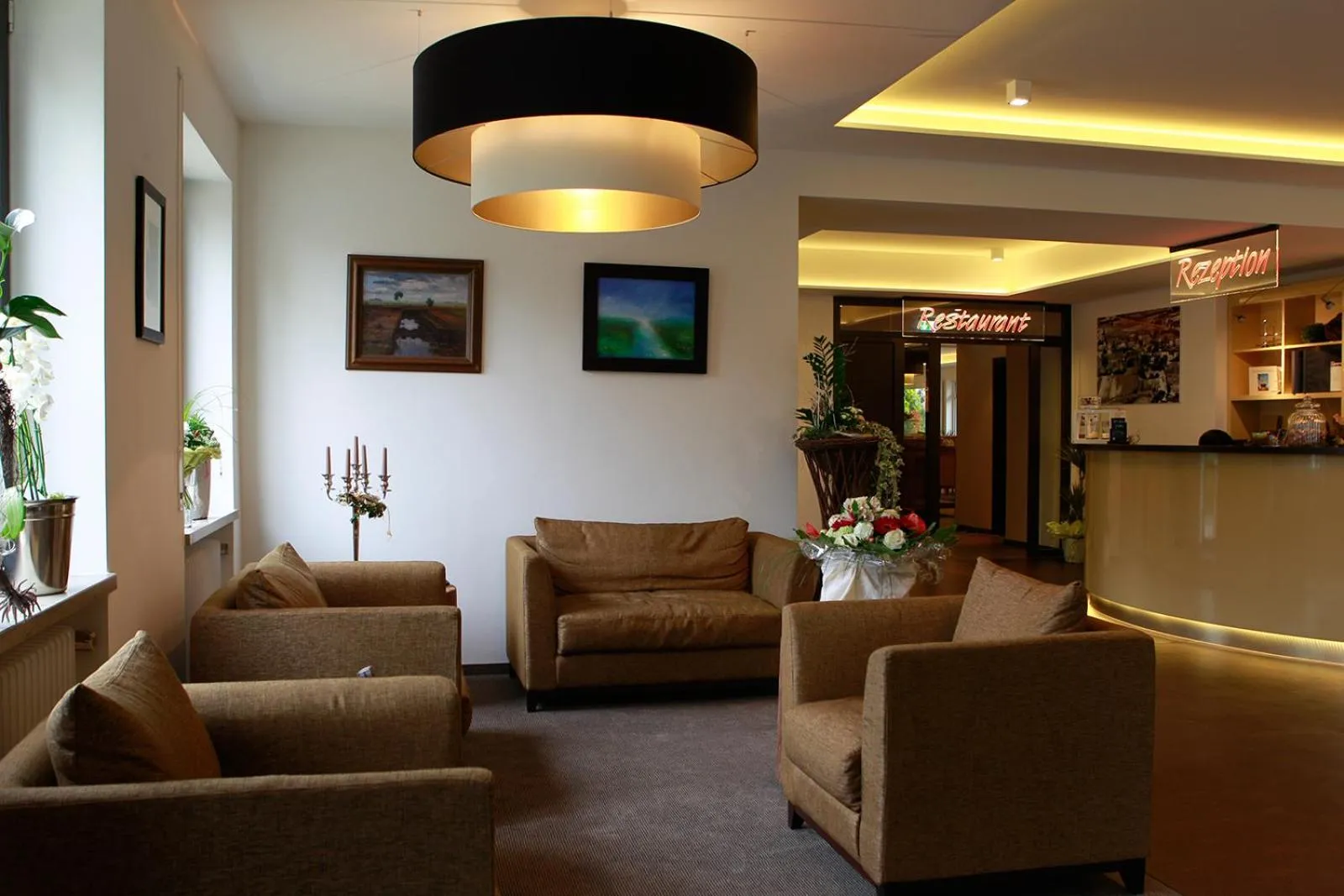 Lobby or reception in Saterländer Hof bei Nico