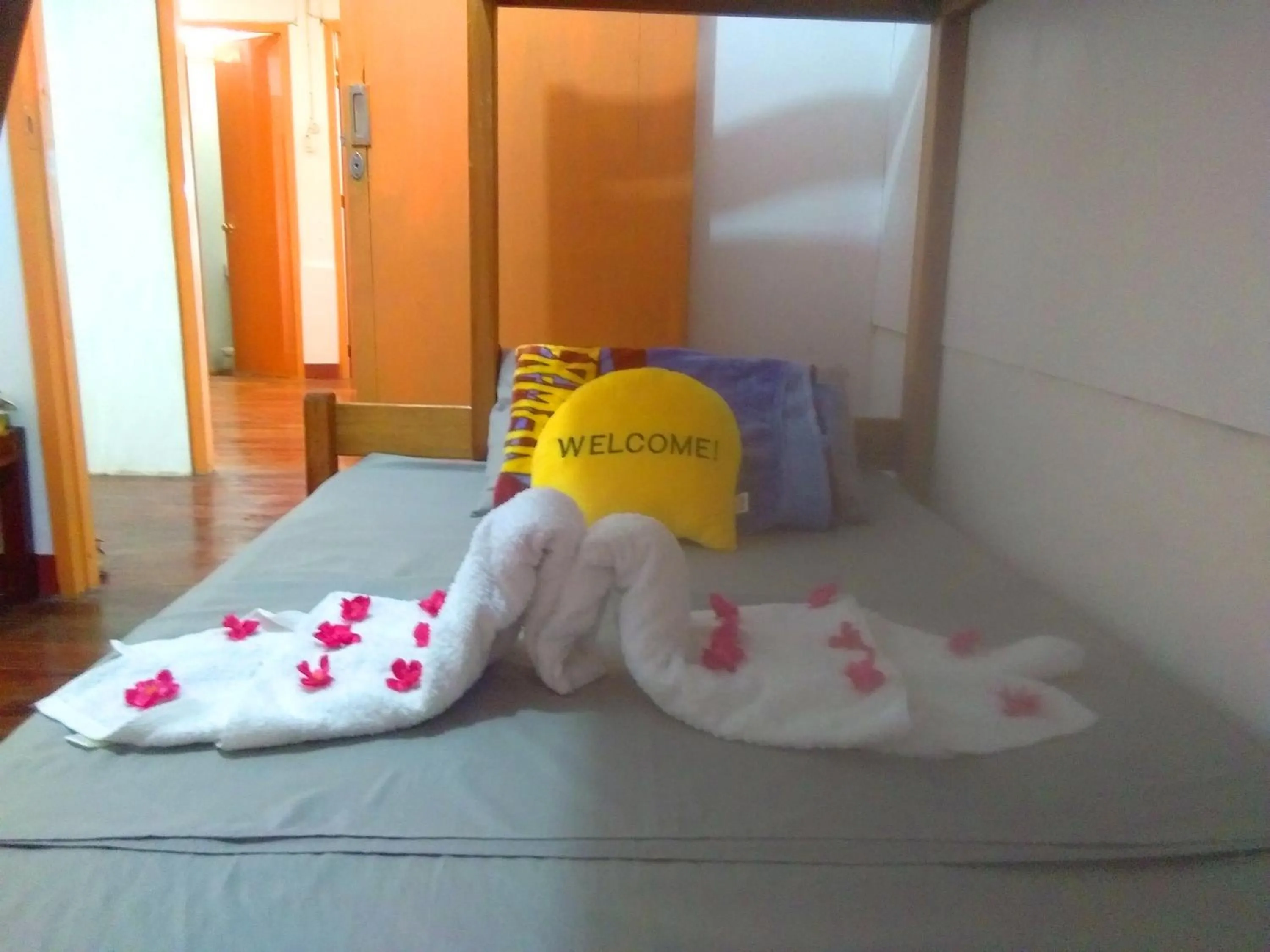 bunk bed, Bed in Casaoro Homestay