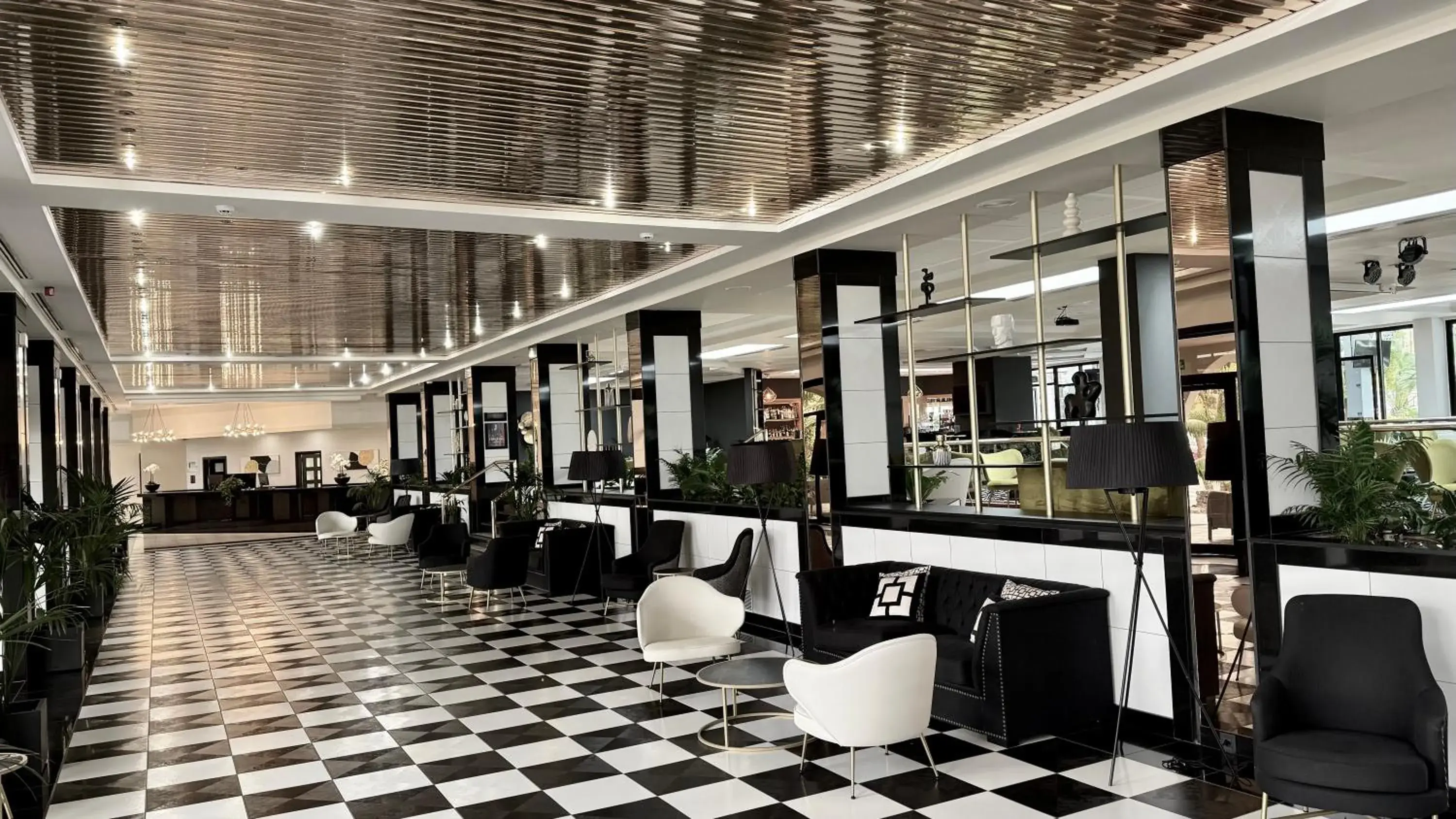 Lobby or reception in Hotel Puerto Palace Lobby or reception in Hotel Puerto Palace