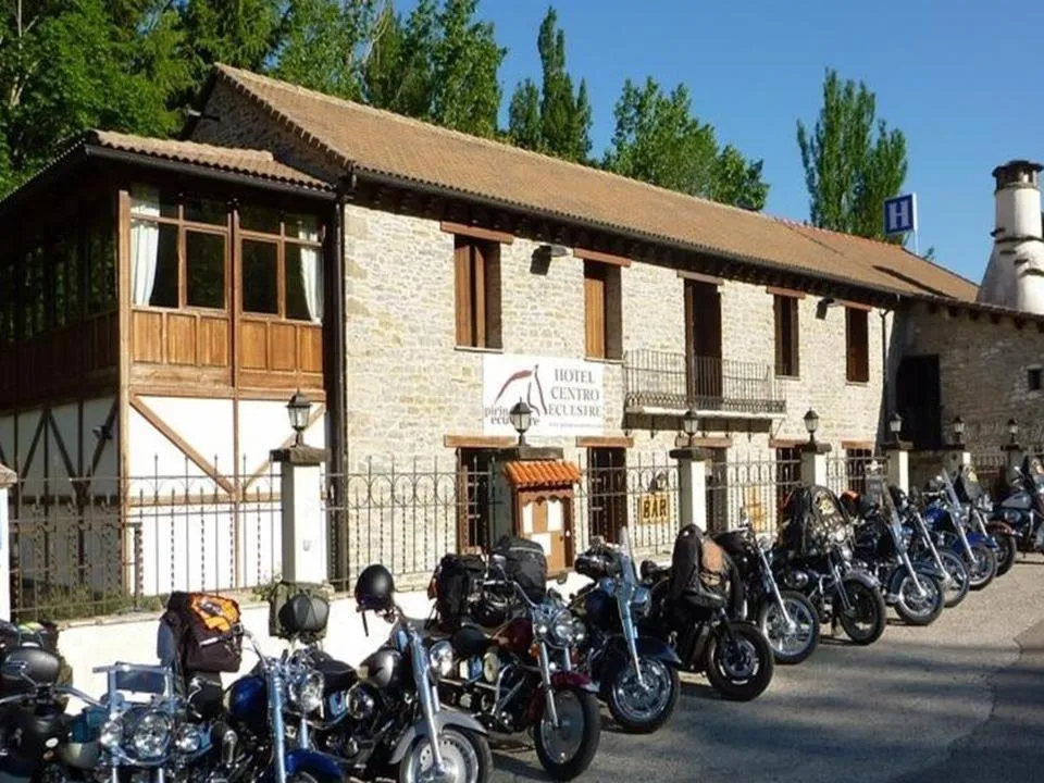 Facade/entrance in Hotel Charle