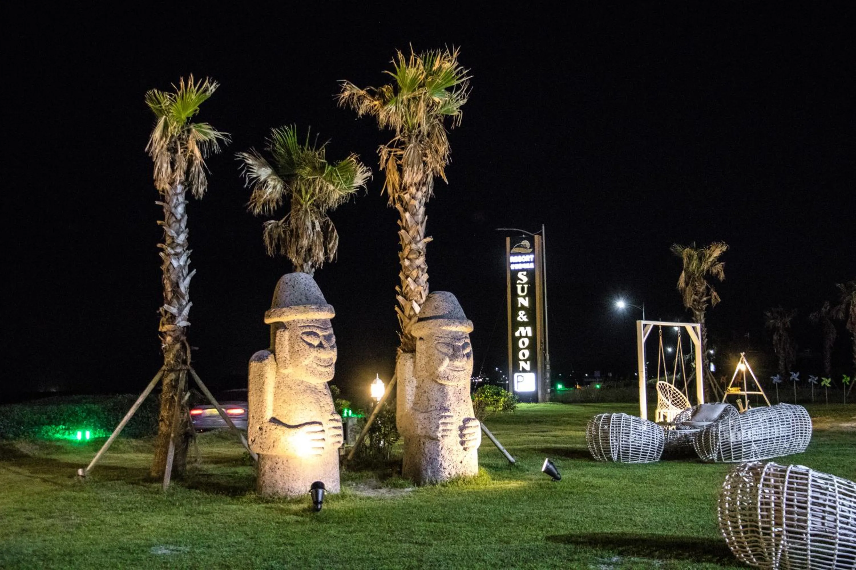 Patio in Sun and Moon Resort