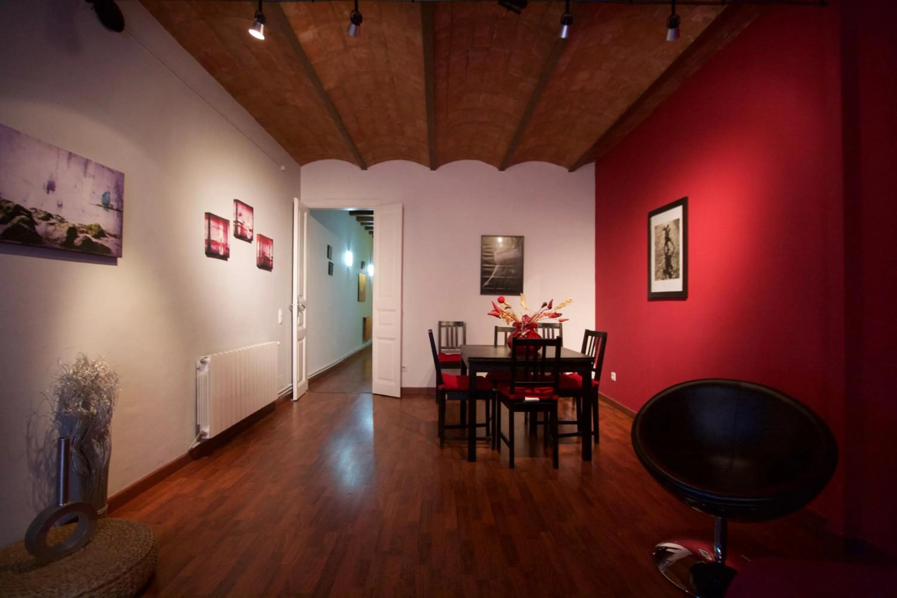 Living room in Charm Rambla Catalunya