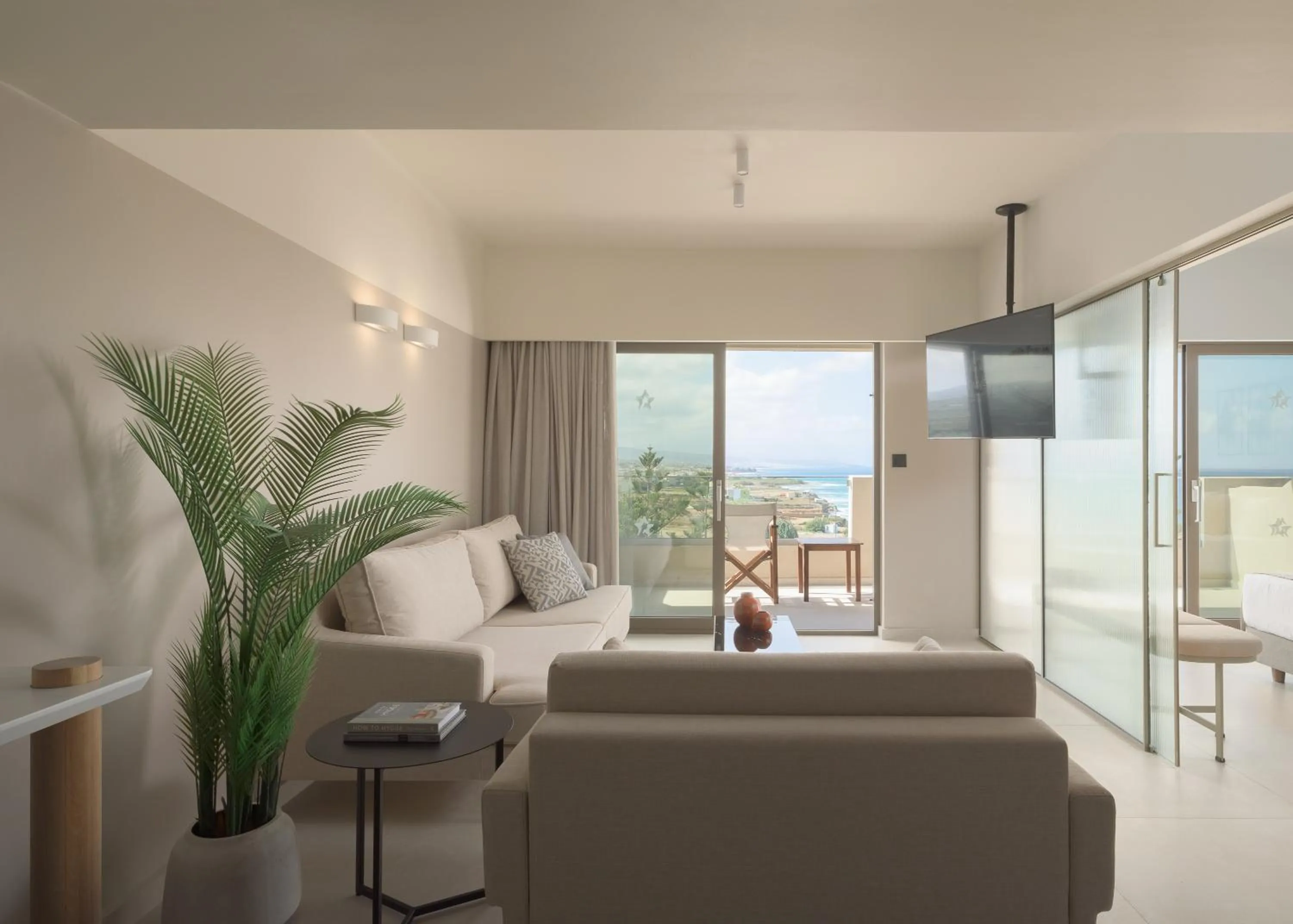 TV and multimedia in Creta Star Hotel - Adults Only