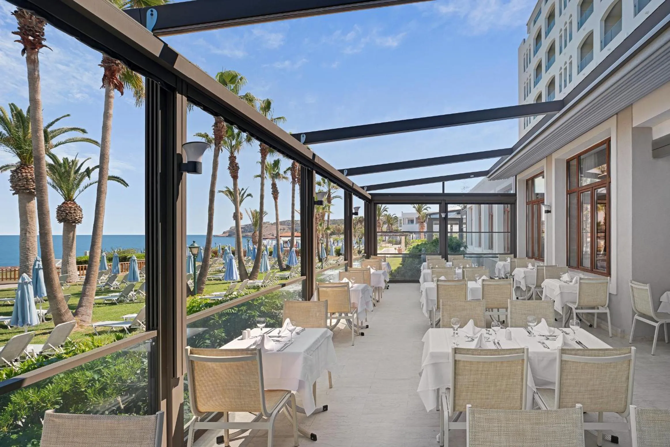 Restaurant/places to eat in Creta Star Hotel - Adults Only