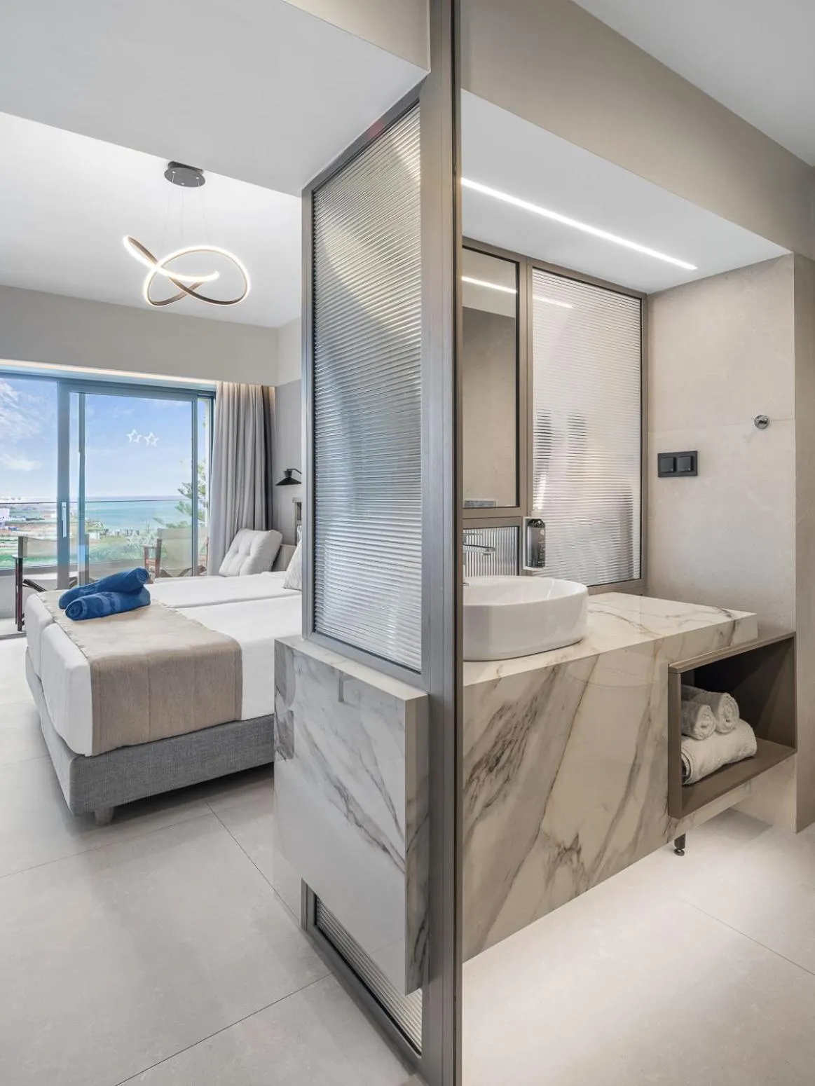 Bathroom, Bed in Creta Star Hotel - Adults Only