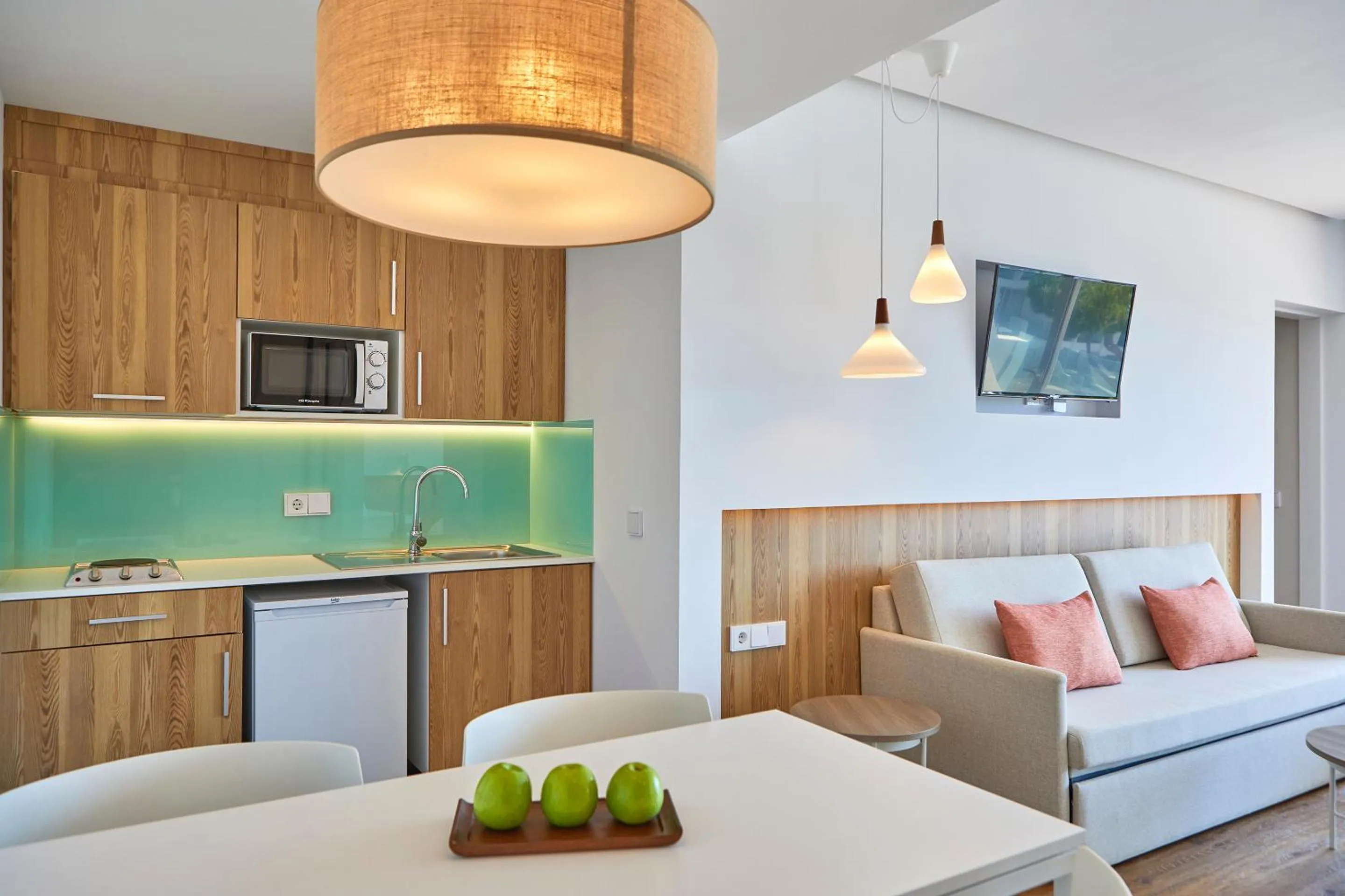 kitchen in Aparthotel Ponent Mar