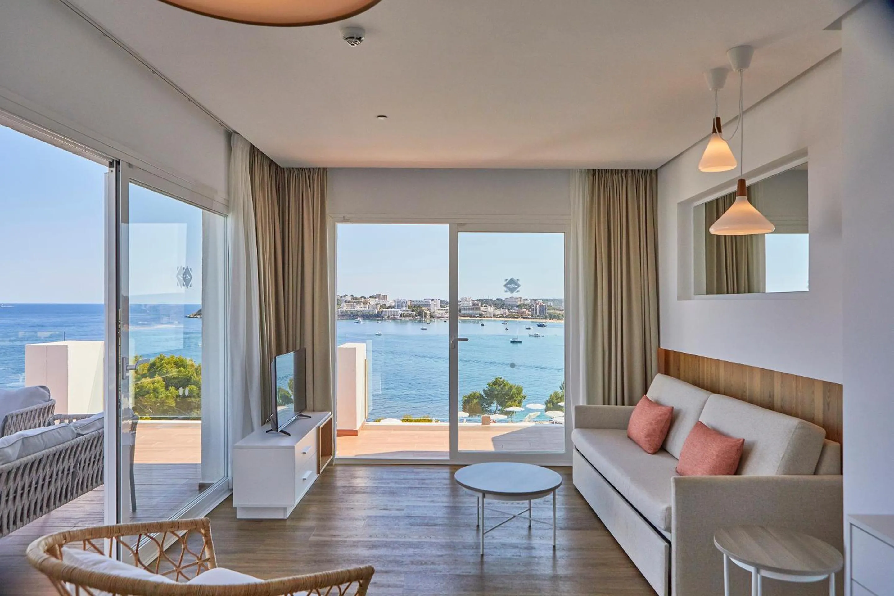 Living room in Aparthotel Ponent Mar