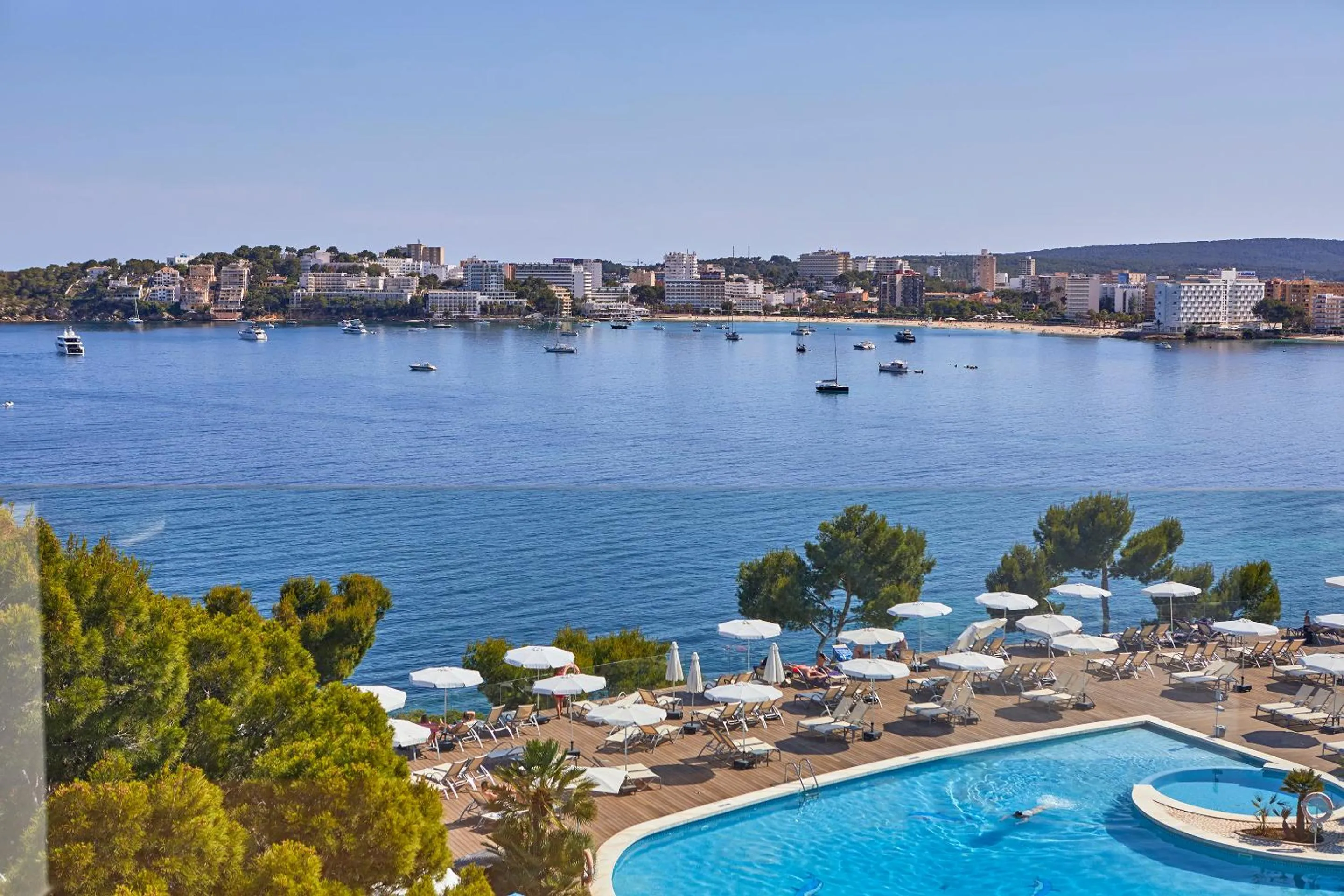 Day in Aparthotel Ponent Mar