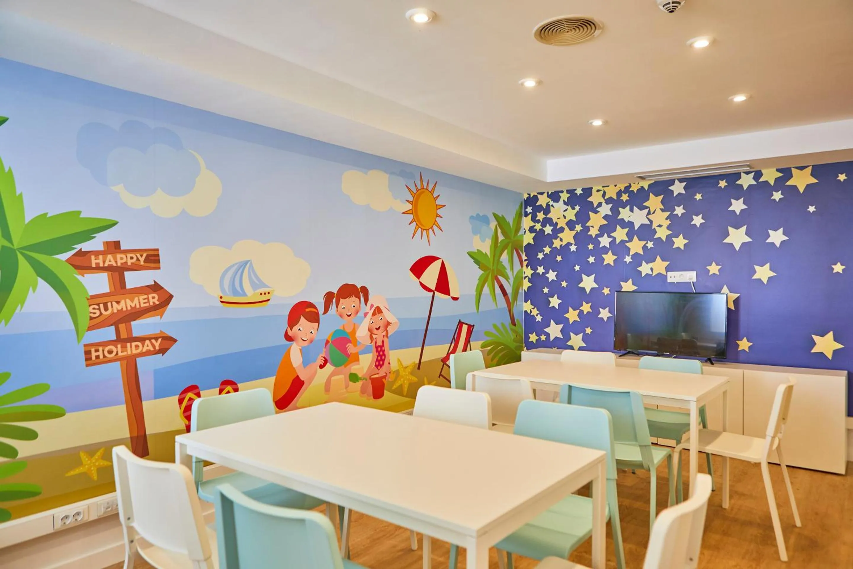 Kids's club in Aparthotel Ponent Mar