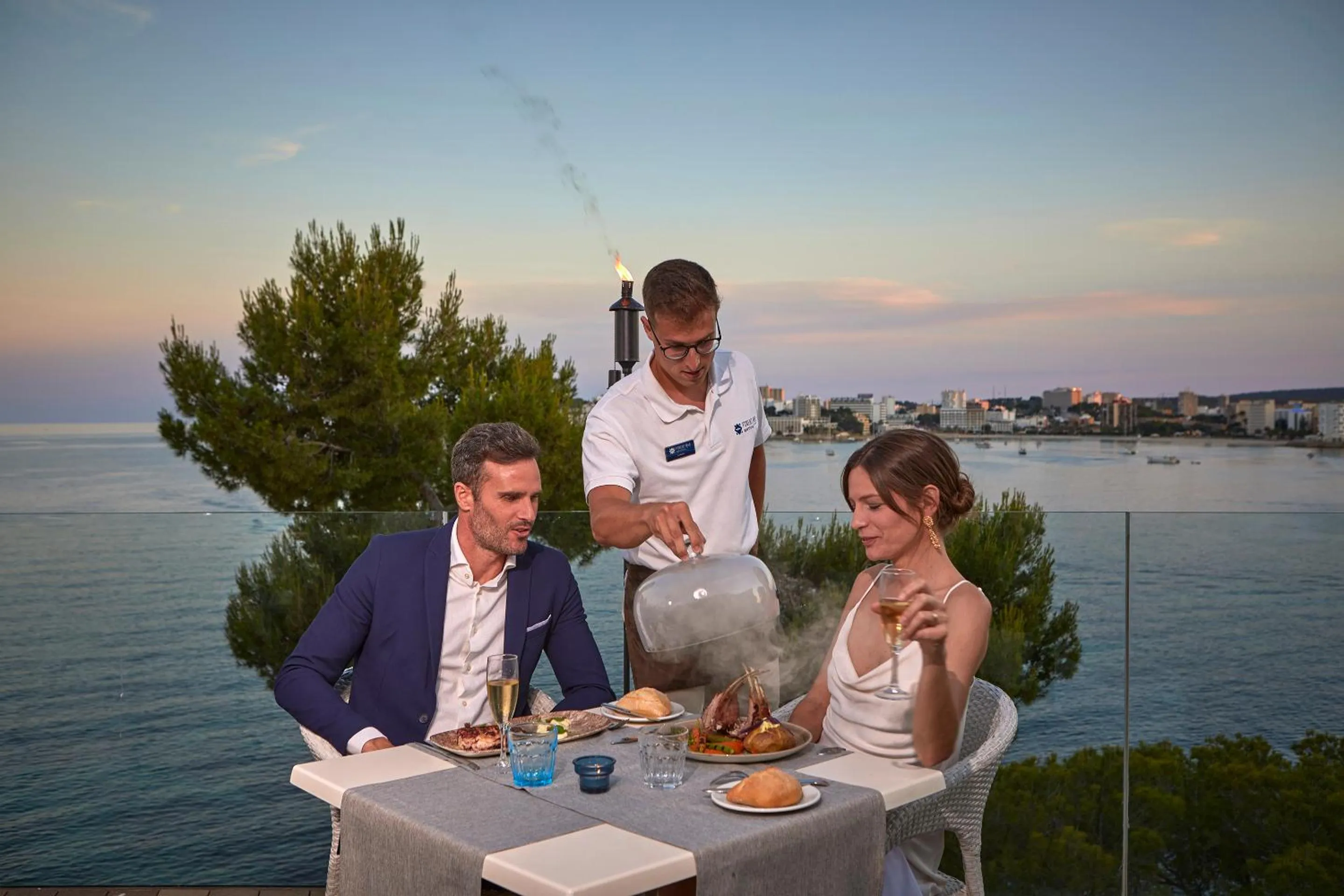 Restaurant/places to eat in Aparthotel Ponent Mar