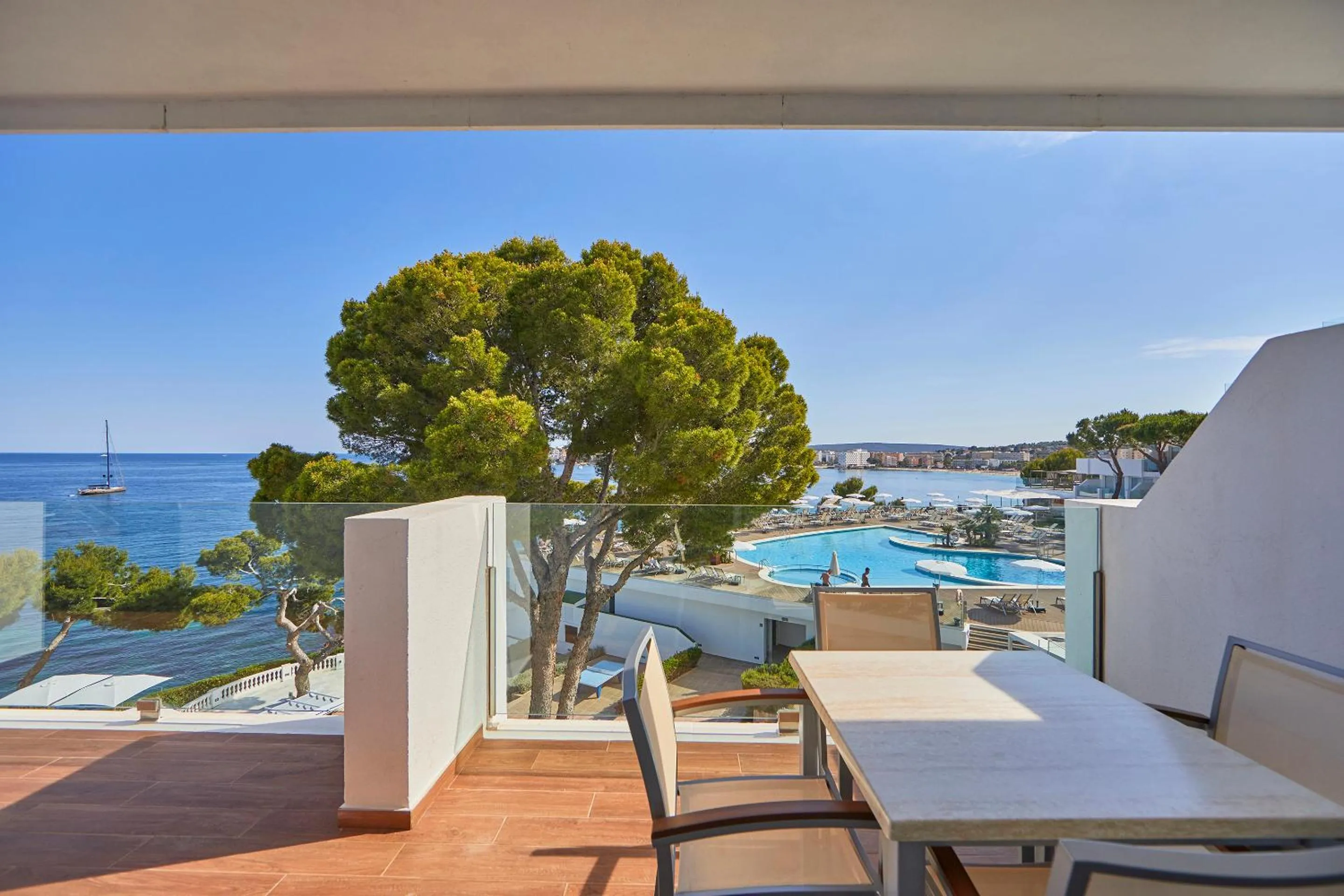 Balcony/Terrace in Aparthotel Ponent Mar