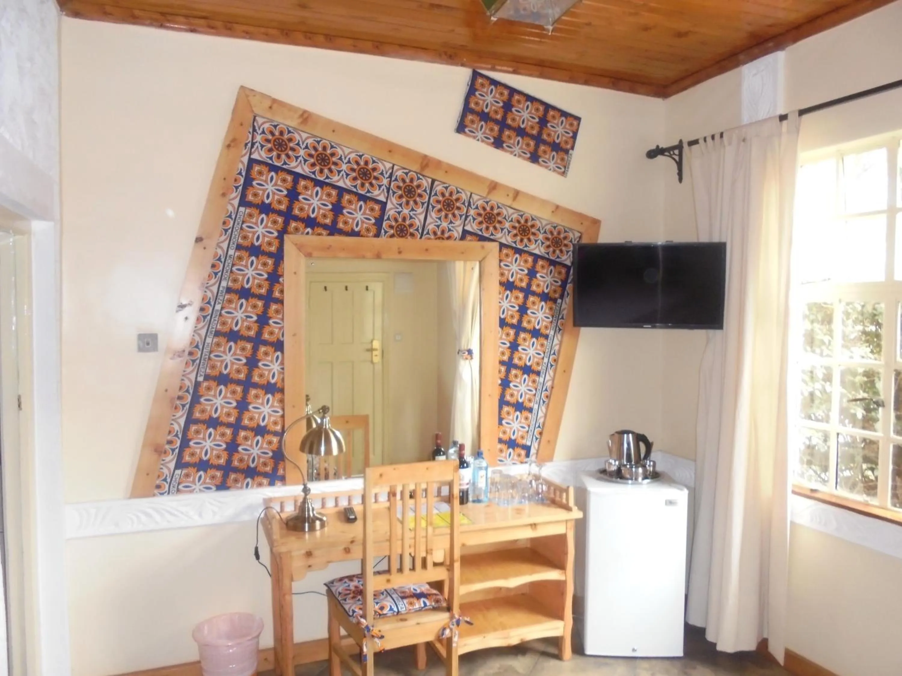 Day in Parklands Shade Hotel