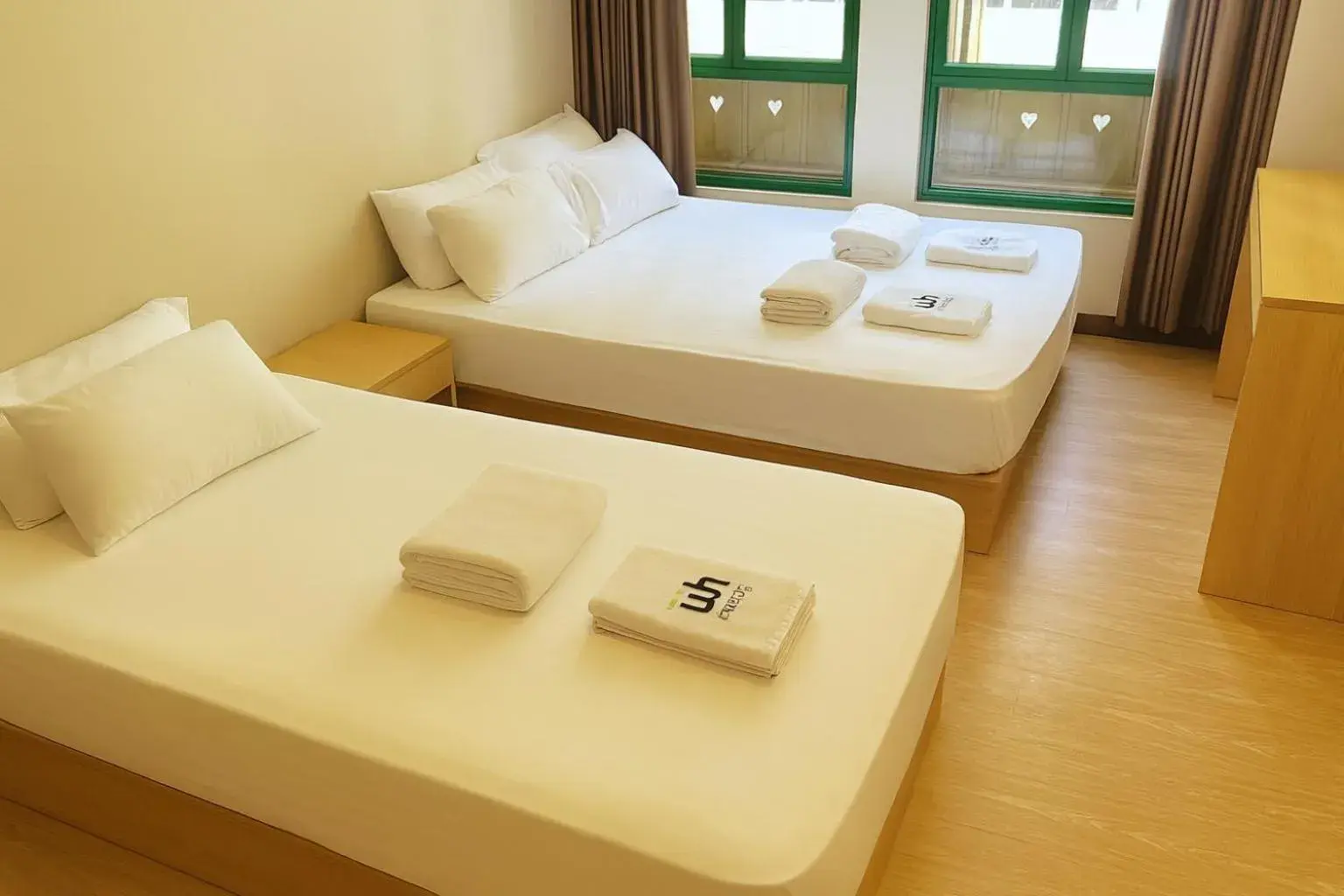 Bed in Wink at Upper Cross Street Bed in Wink at Upper Cross Street