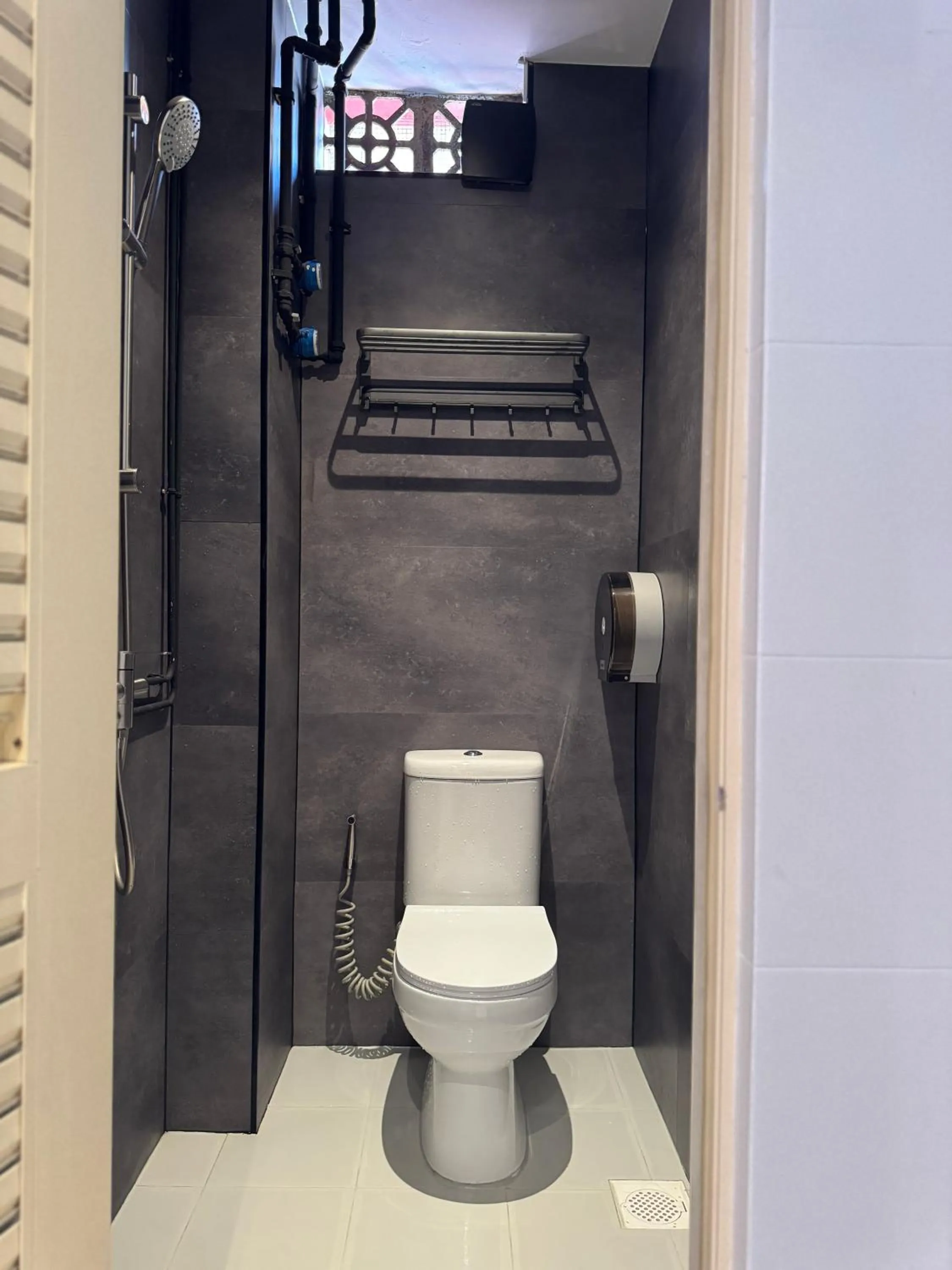 Toilet in Wink at Upper Cross Street