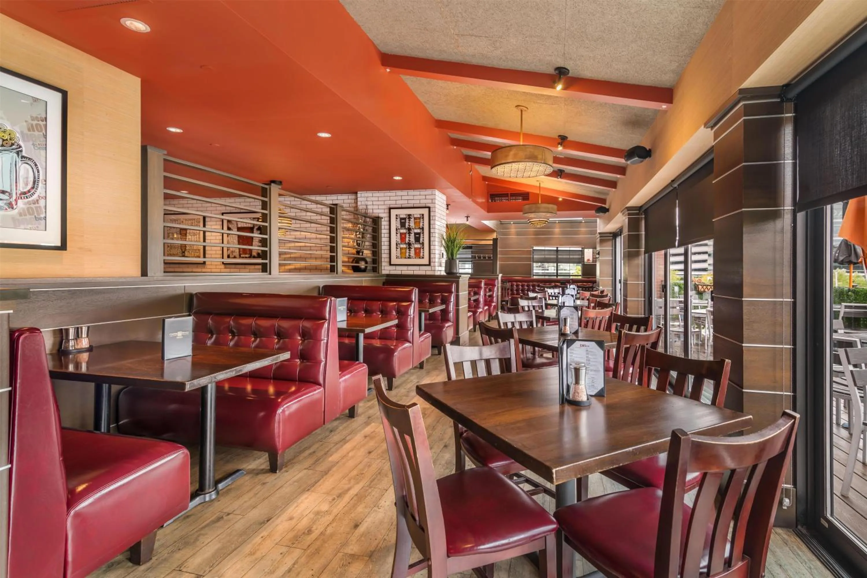 Restaurant/places to eat in Best Western Plus Waltham Boston