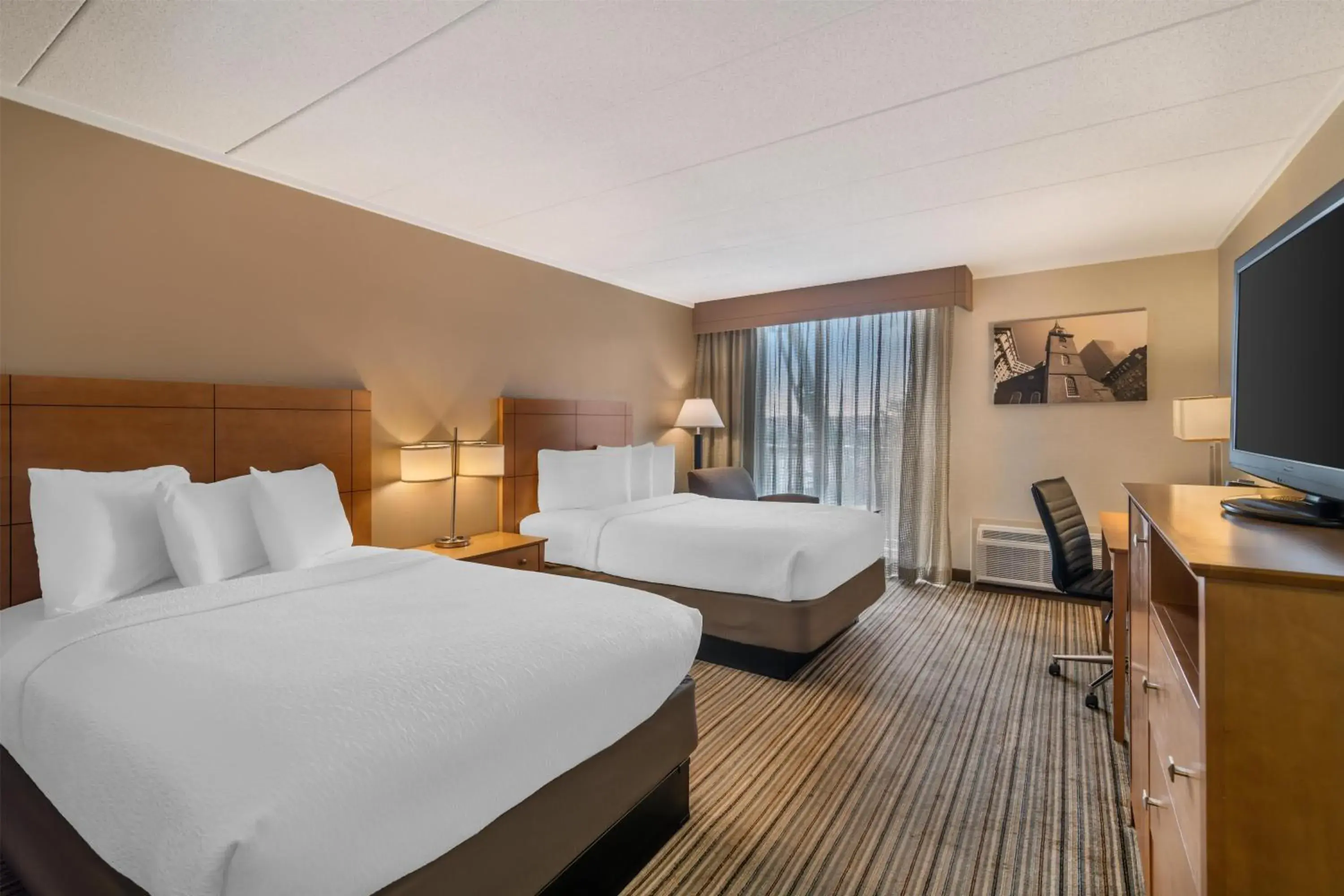 Bedroom, Bed in Best Western Plus Waltham Boston Bedroom, Bed in Best Western Plus Waltham Boston