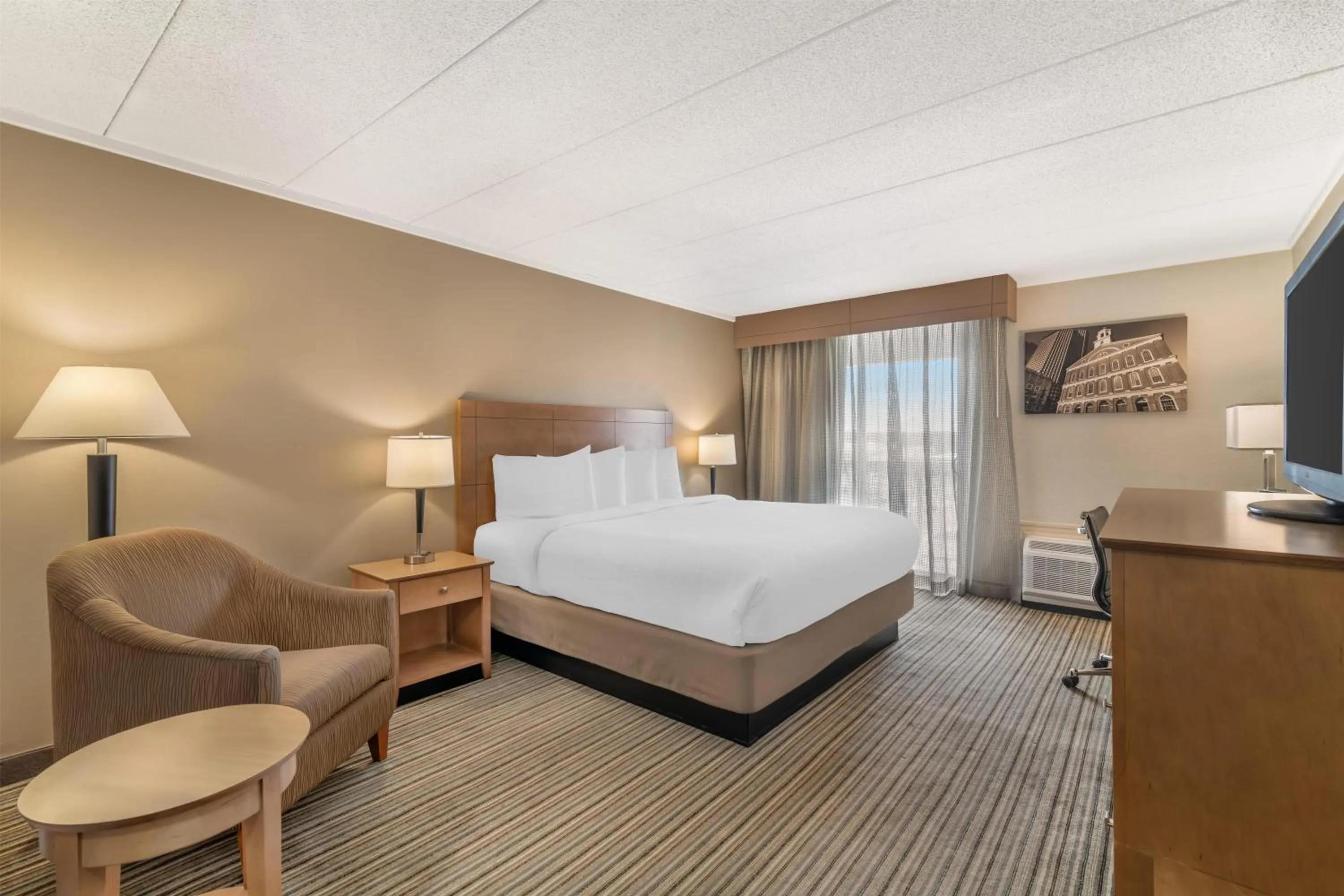 Bedroom, Bed in Best Western Plus Waltham Boston