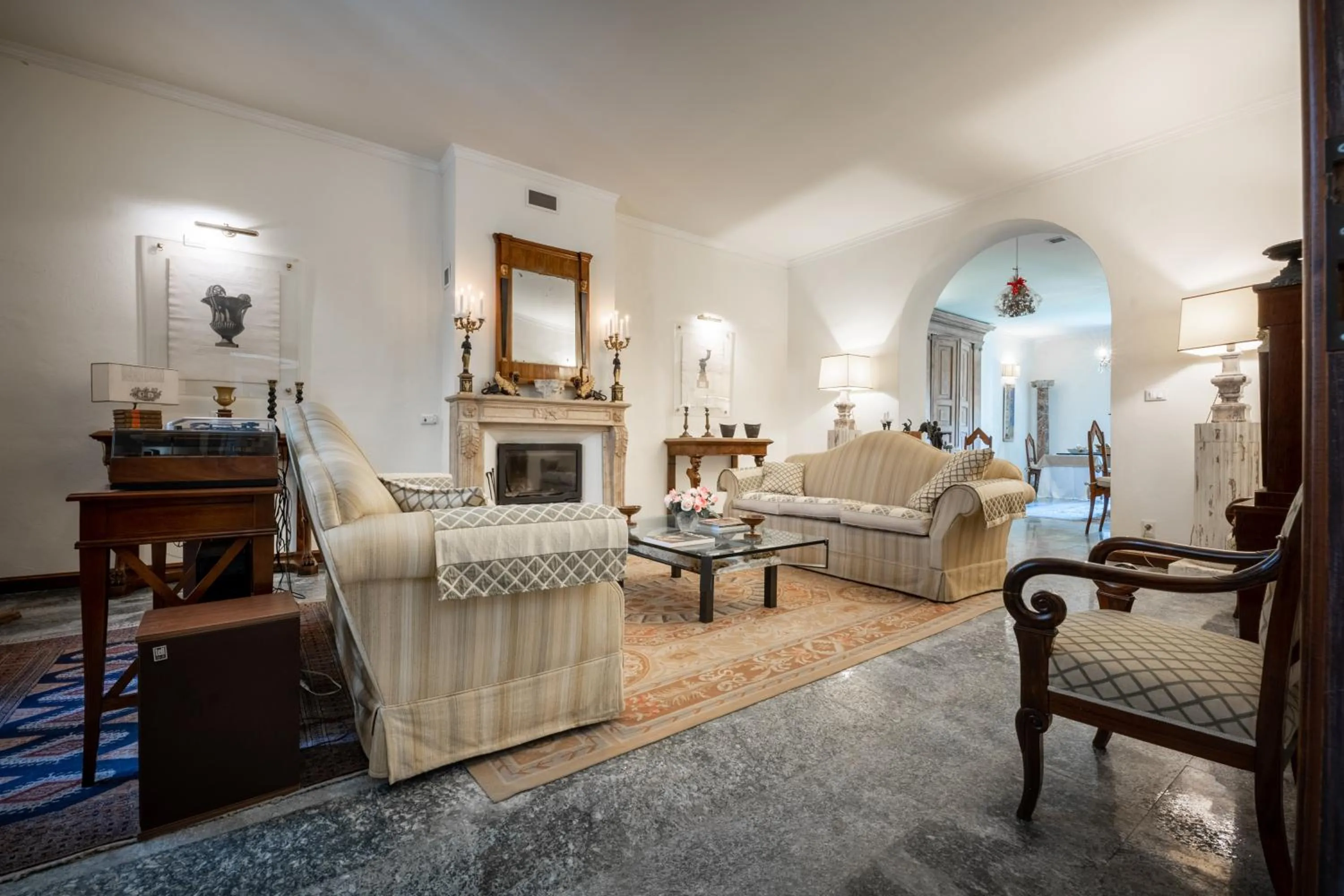 Day in La Casa nel Borgo