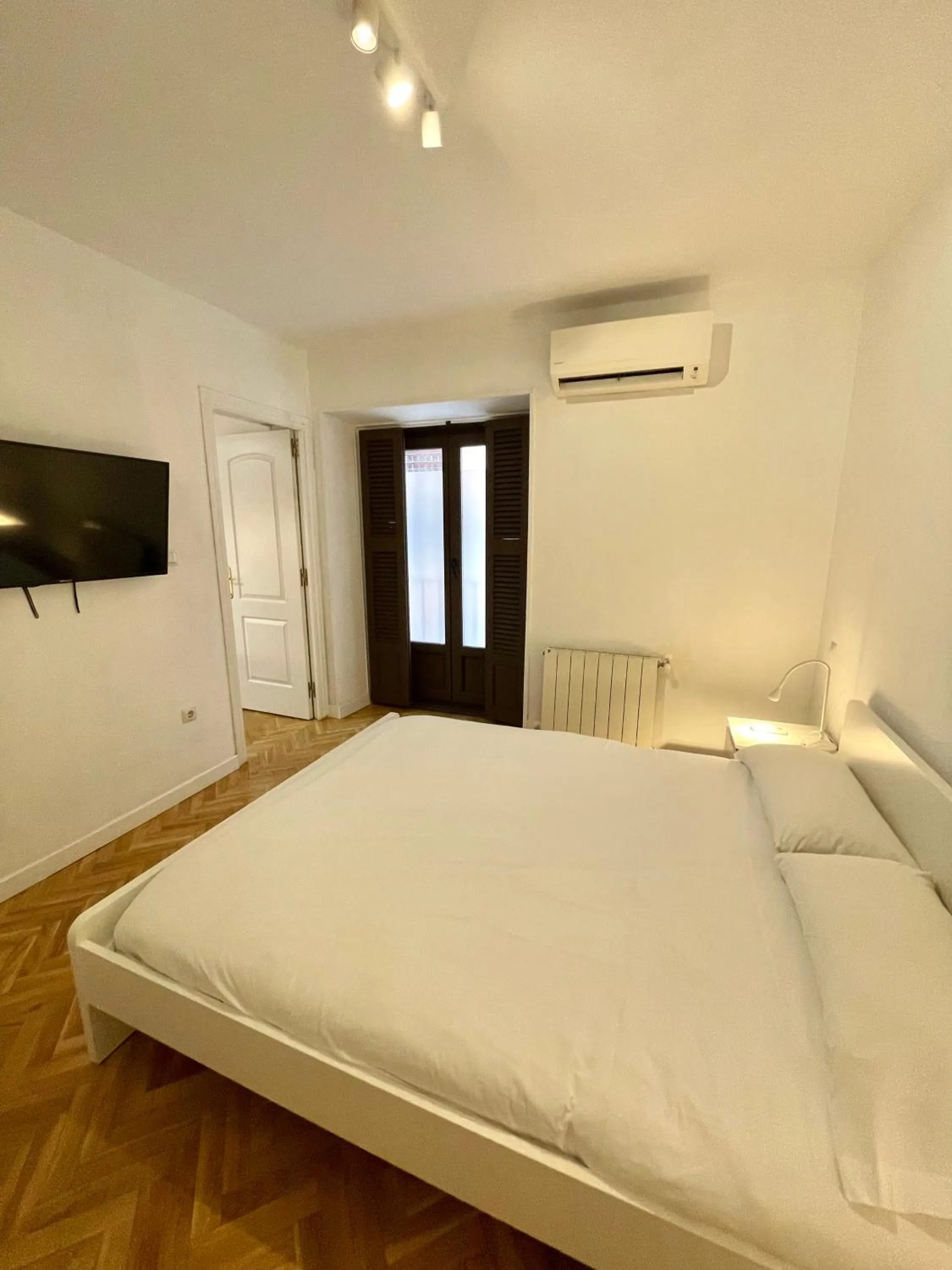 Bed in Apartamentos Mayor Centro