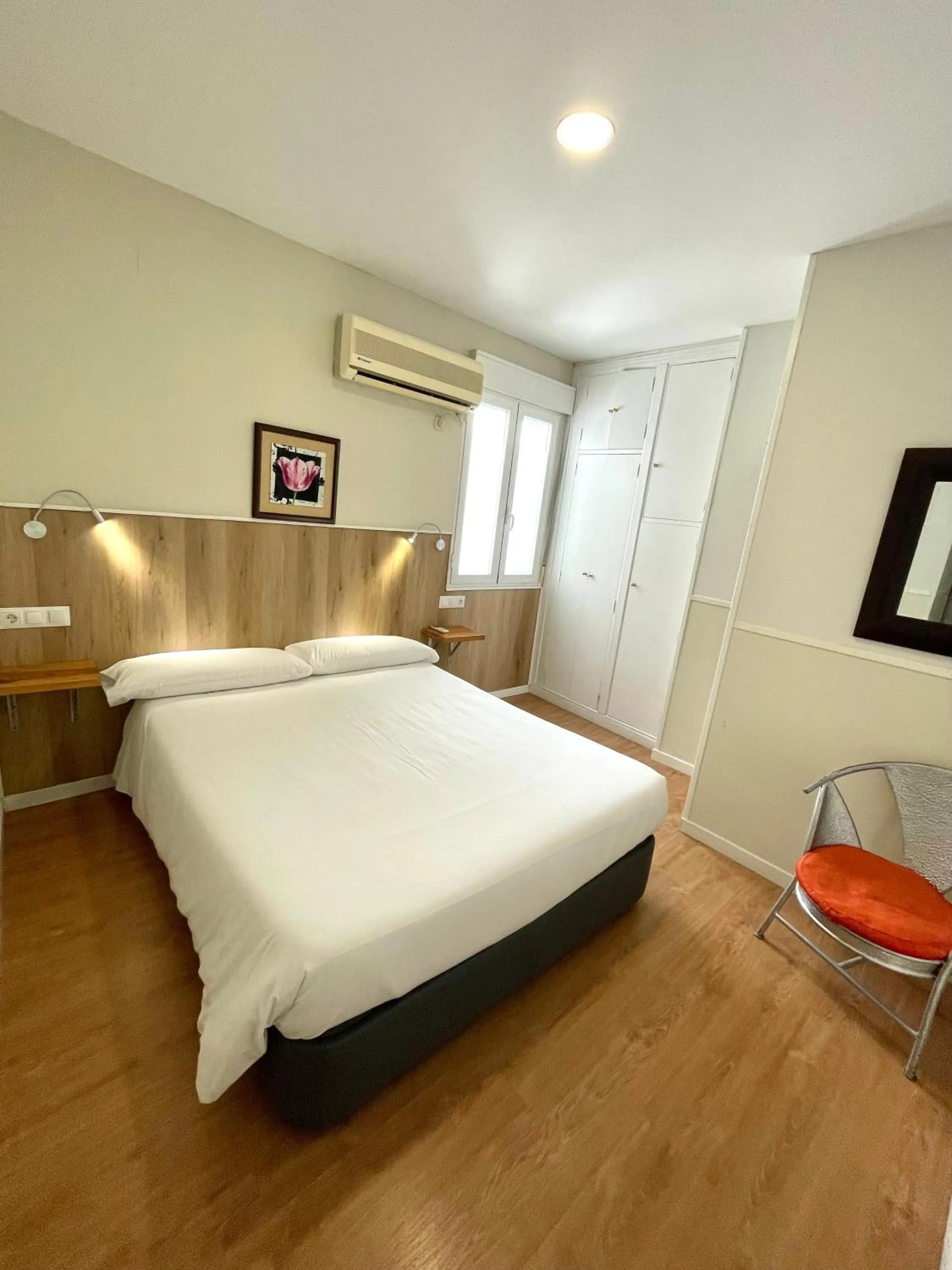 Bed in Apartamentos Mayor Centro