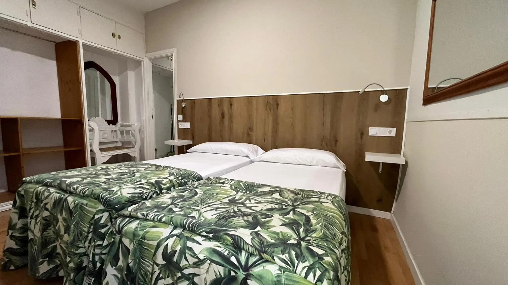 Bed in Apartamentos Mayor Centro