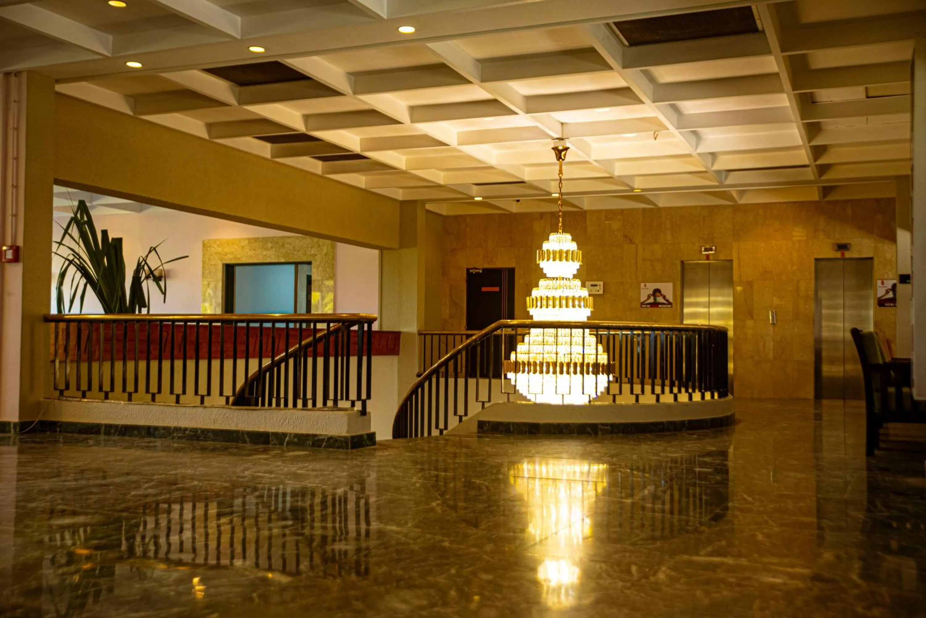 Property building in Hôtel Sarakawa