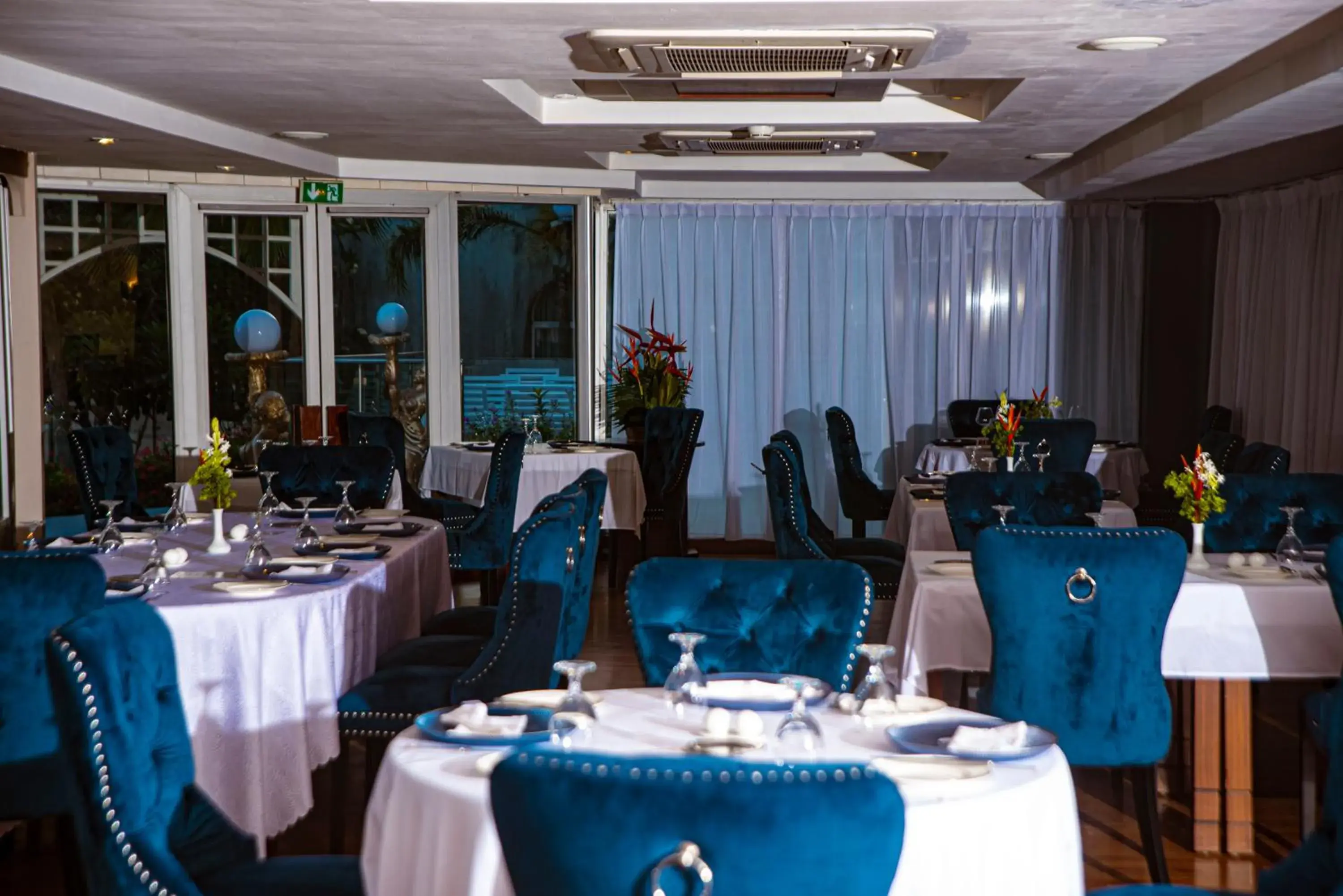 Restaurant/places to eat in Hôtel Sarakawa Restaurant/places to eat in Hôtel Sarakawa