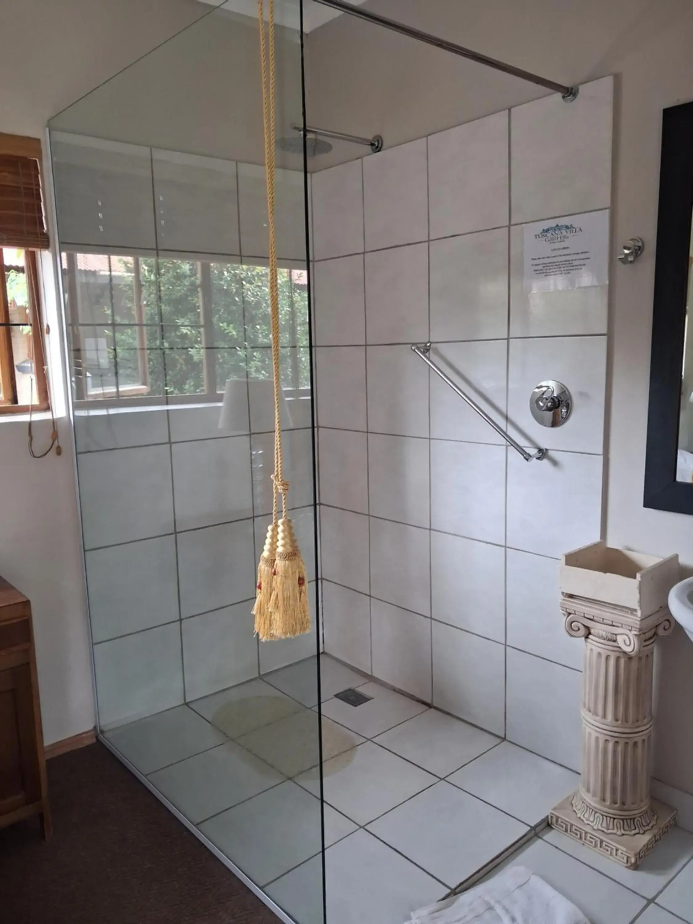 Double Room with Patio in Tuscana Villa Guesthouse Double Room with Patio in Tuscana Villa Guesthouse