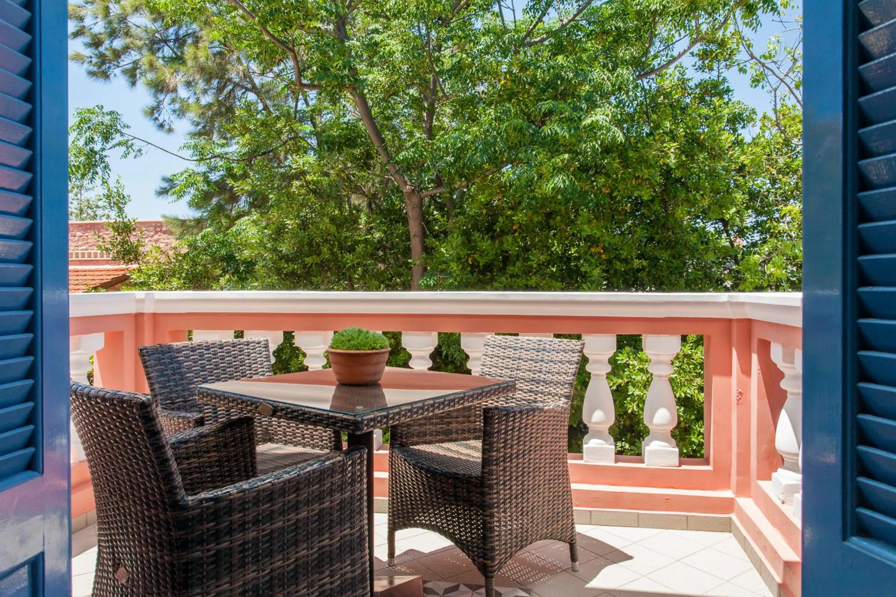 Balcony/Terrace in Metohi Georgila